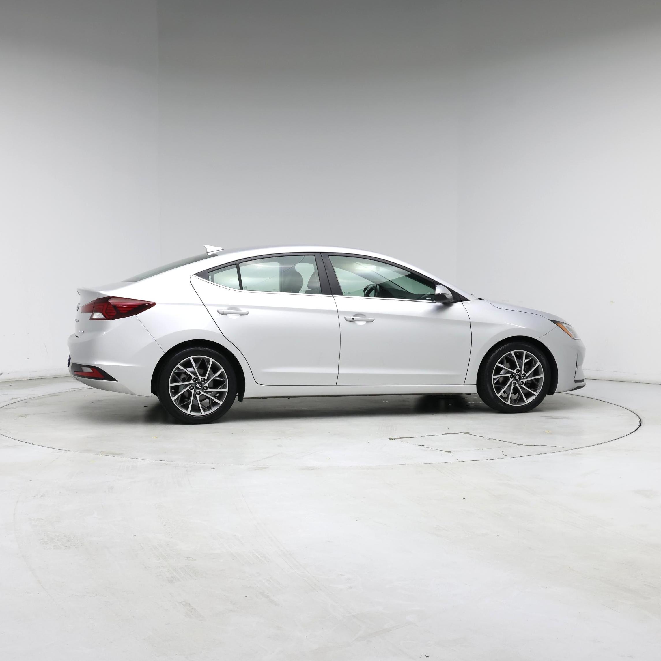Thumbnail: 2020 Hyundai Elantra - 7