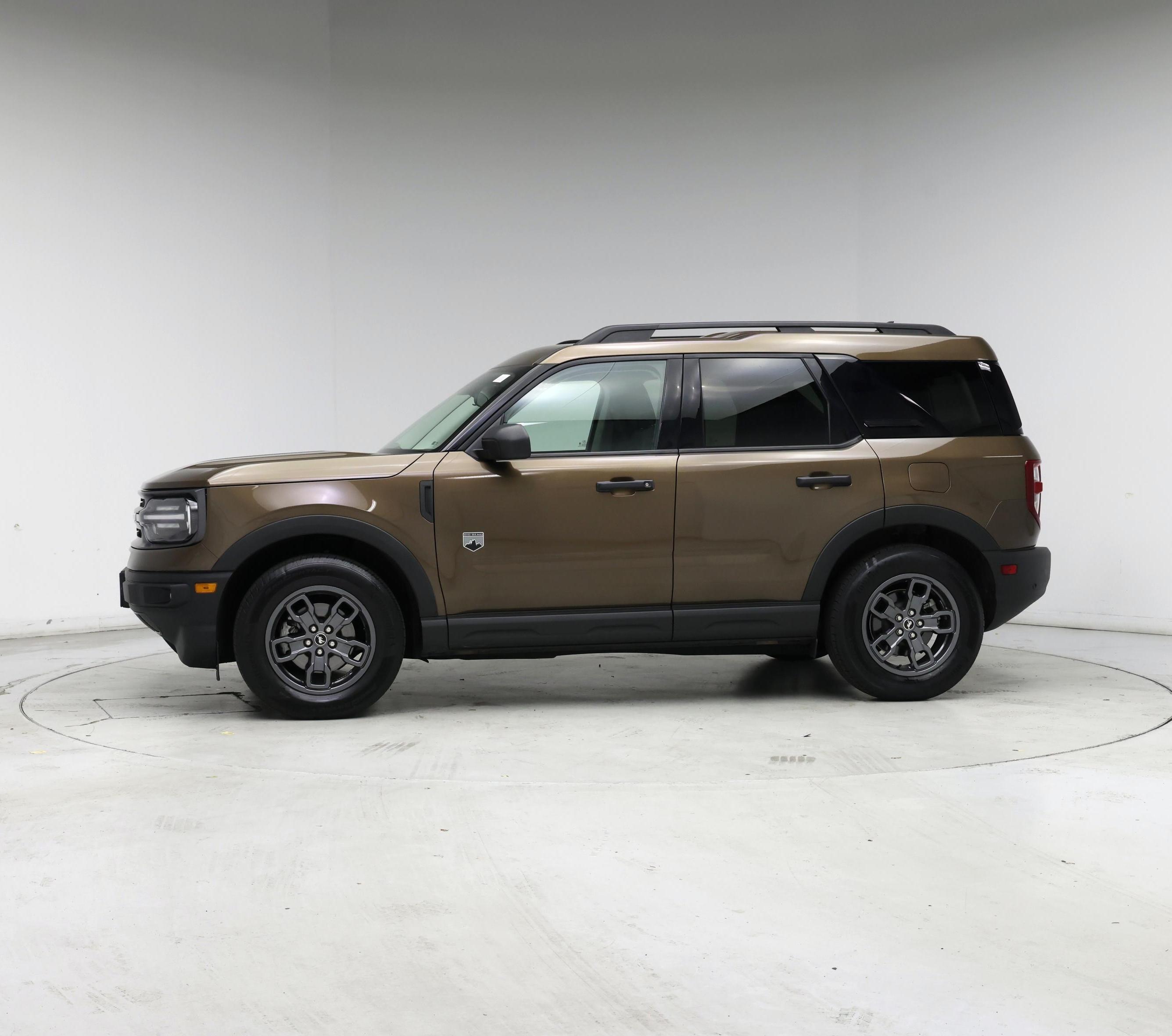 Thumbnail: 2022 Ford Bronco Sport - 3