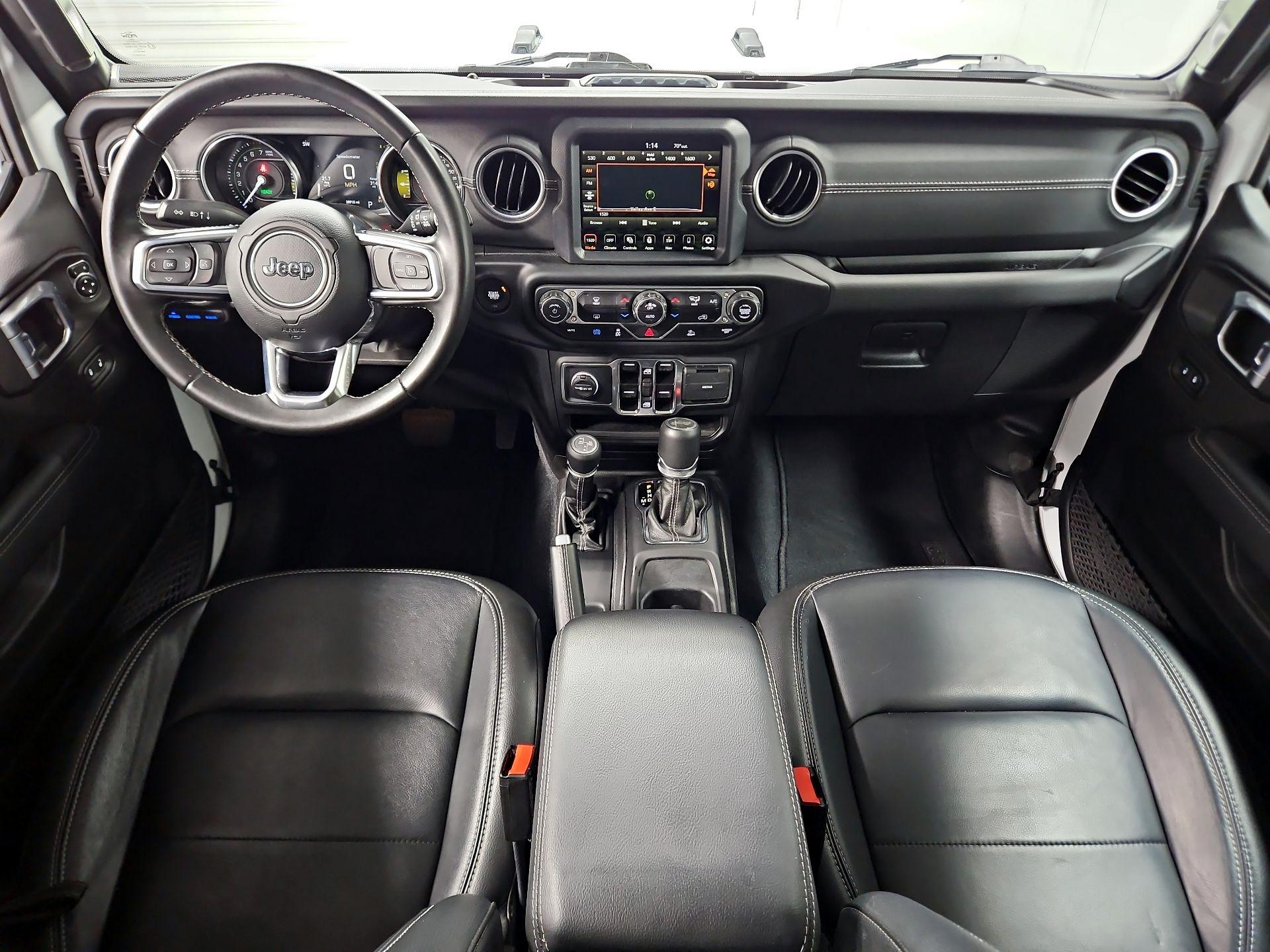 Thumbnail: 2022 Jeep Wrangler - 9