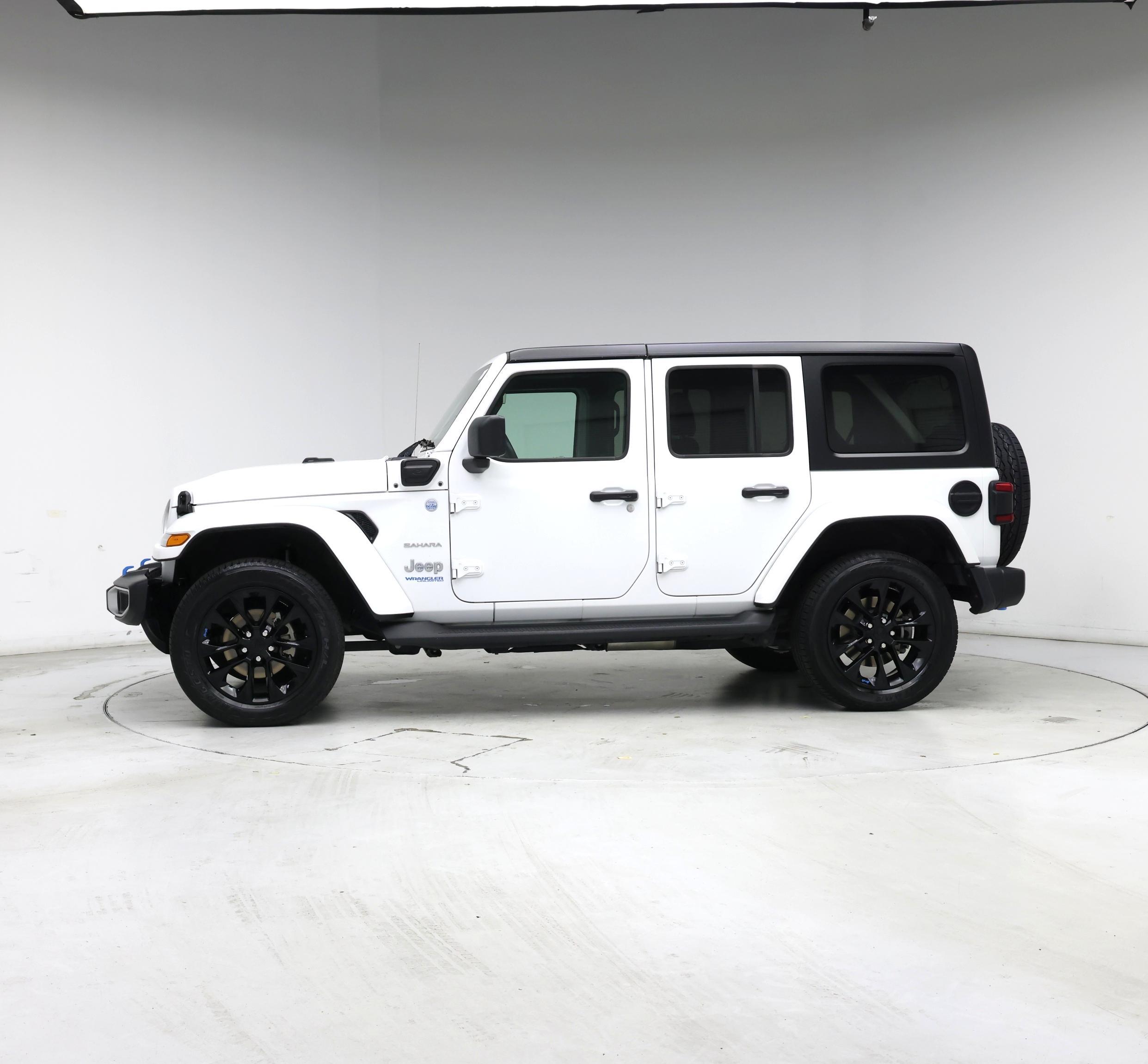 Thumbnail: 2022 Jeep Wrangler - 3