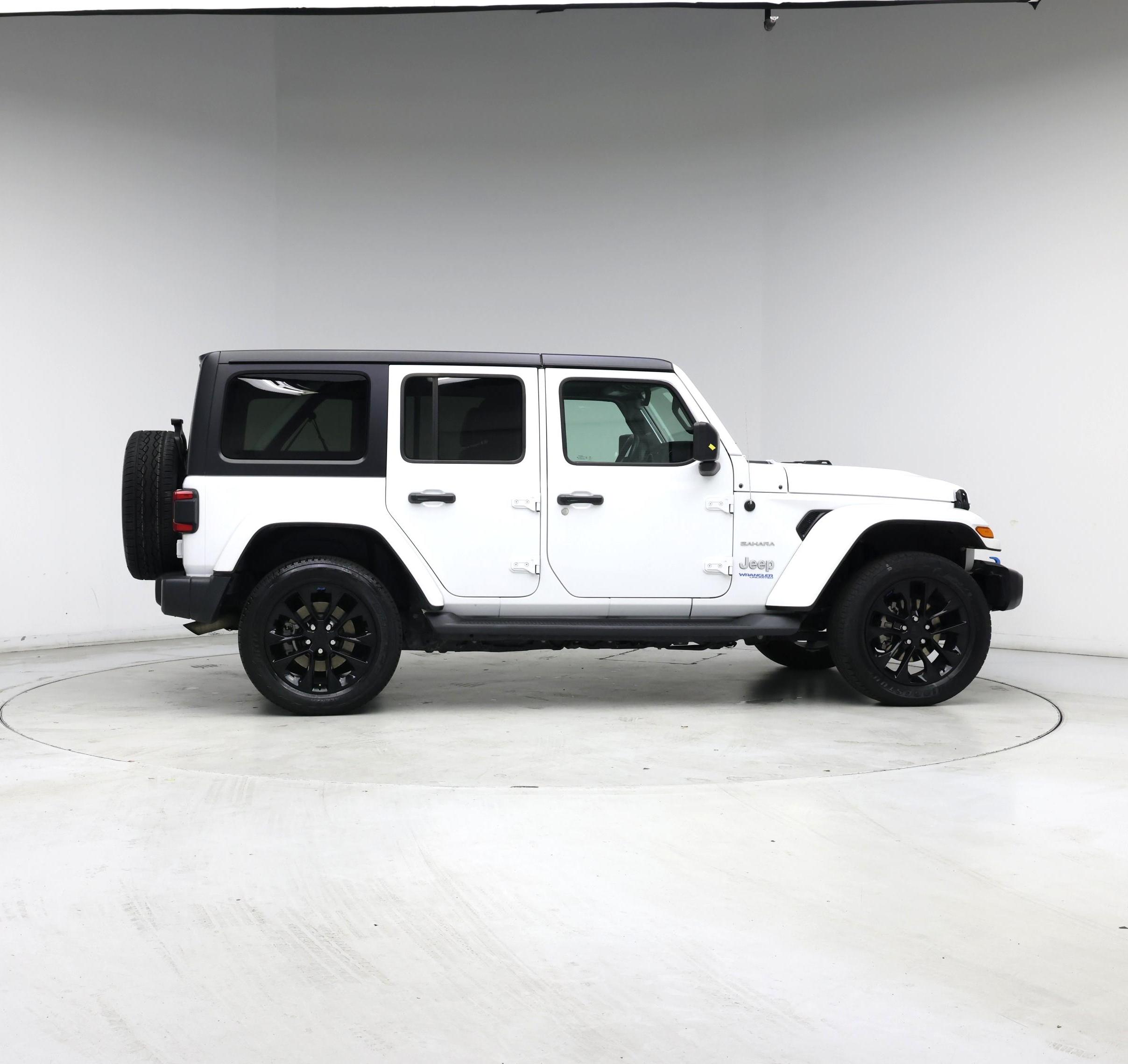Thumbnail: 2022 Jeep Wrangler - 7