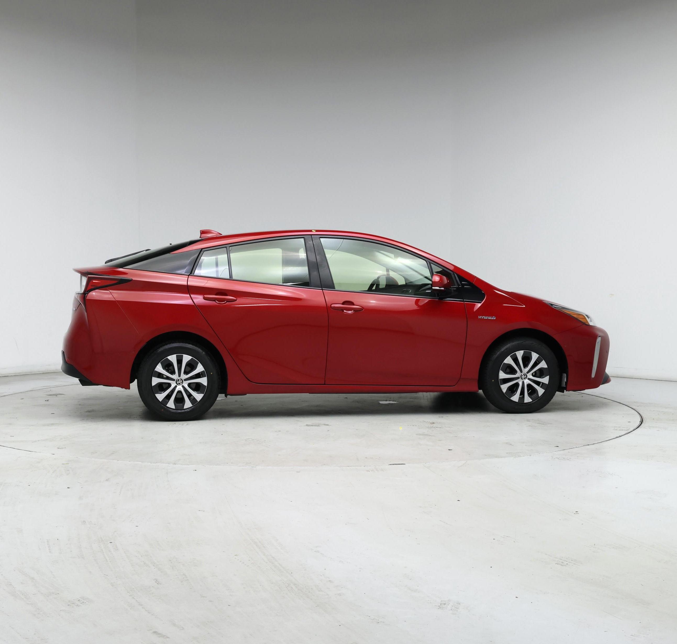 Thumbnail: 2020 Toyota Prius - 7