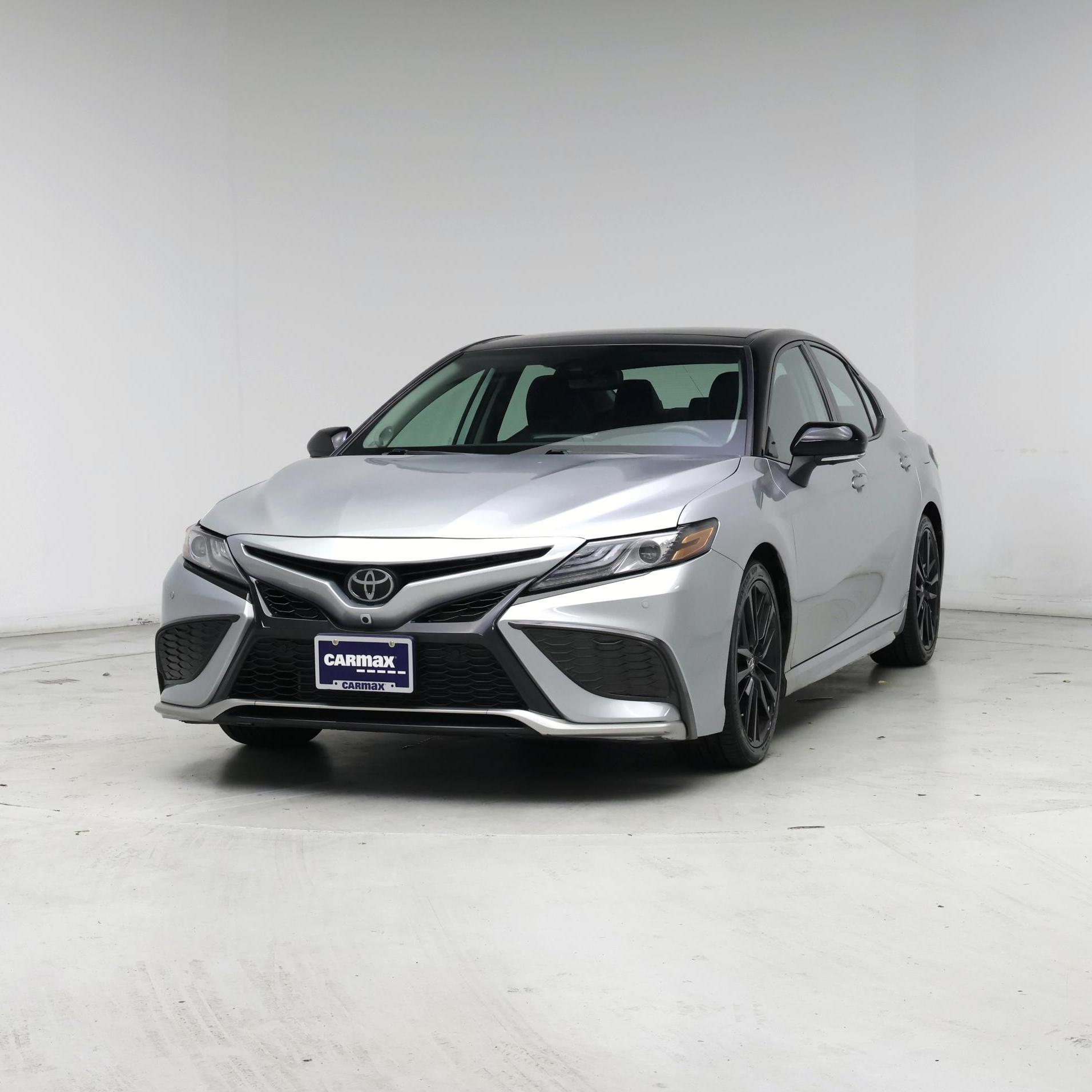 Thumbnail: 2021 Toyota Camry - 4