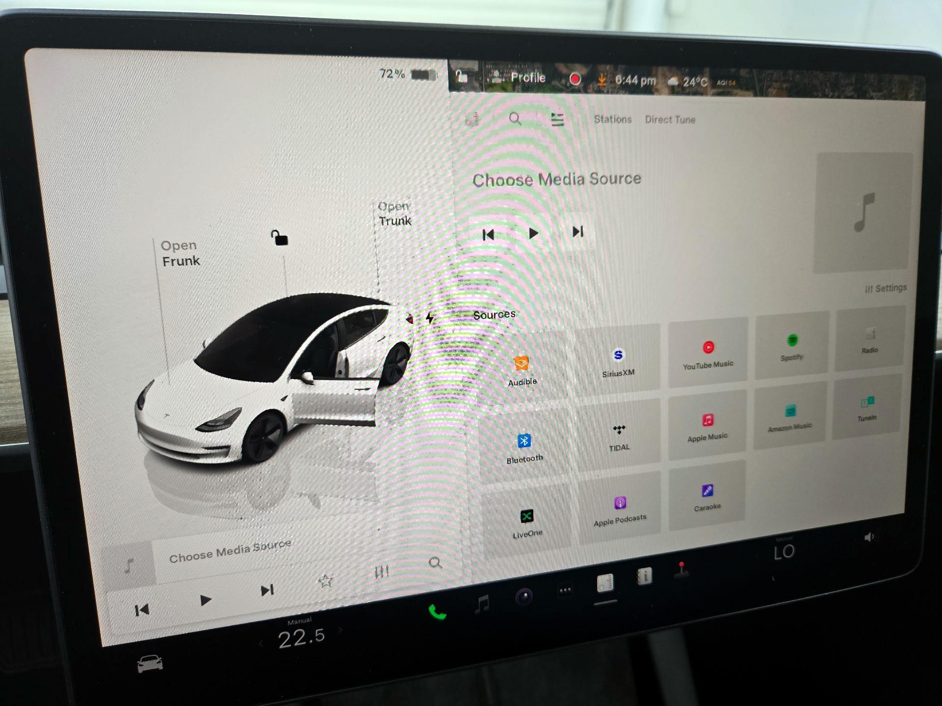 Thumbnail: 2022 Tesla Model 3 - 16