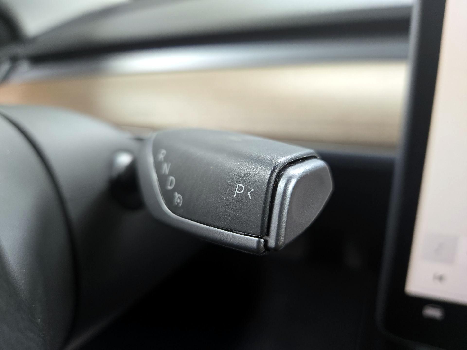 Thumbnail: 2022 Tesla Model 3 - 18