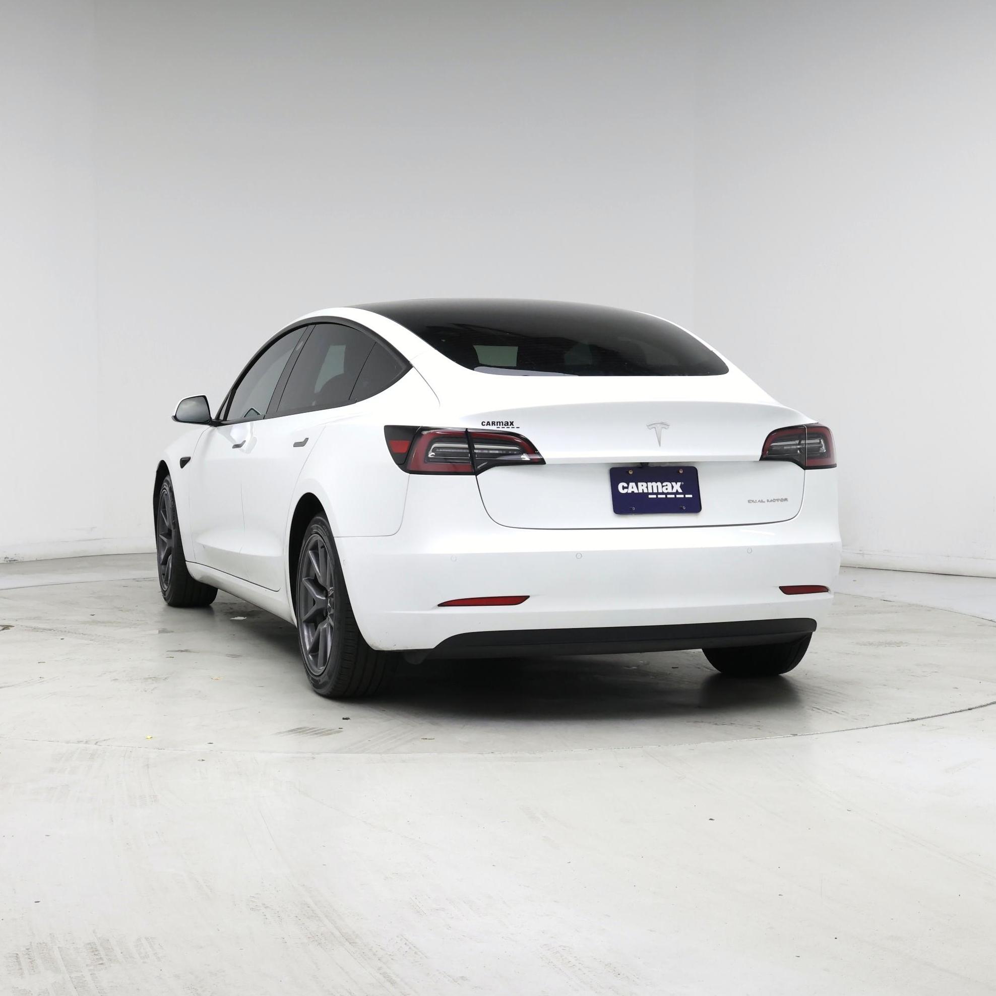 Thumbnail: 2022 Tesla Model 3 - 6