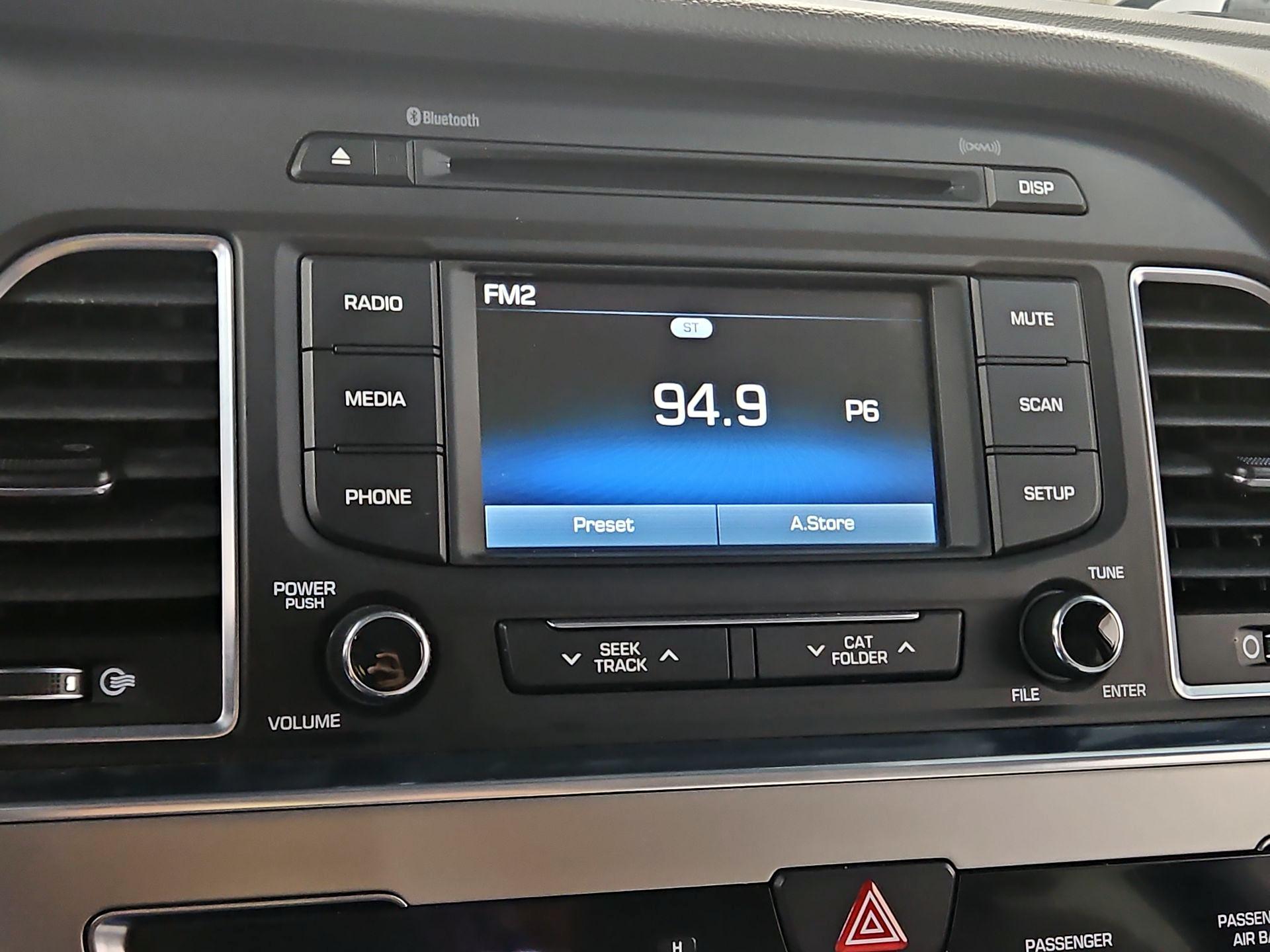 Thumbnail: 2016 Hyundai Sonata - 15