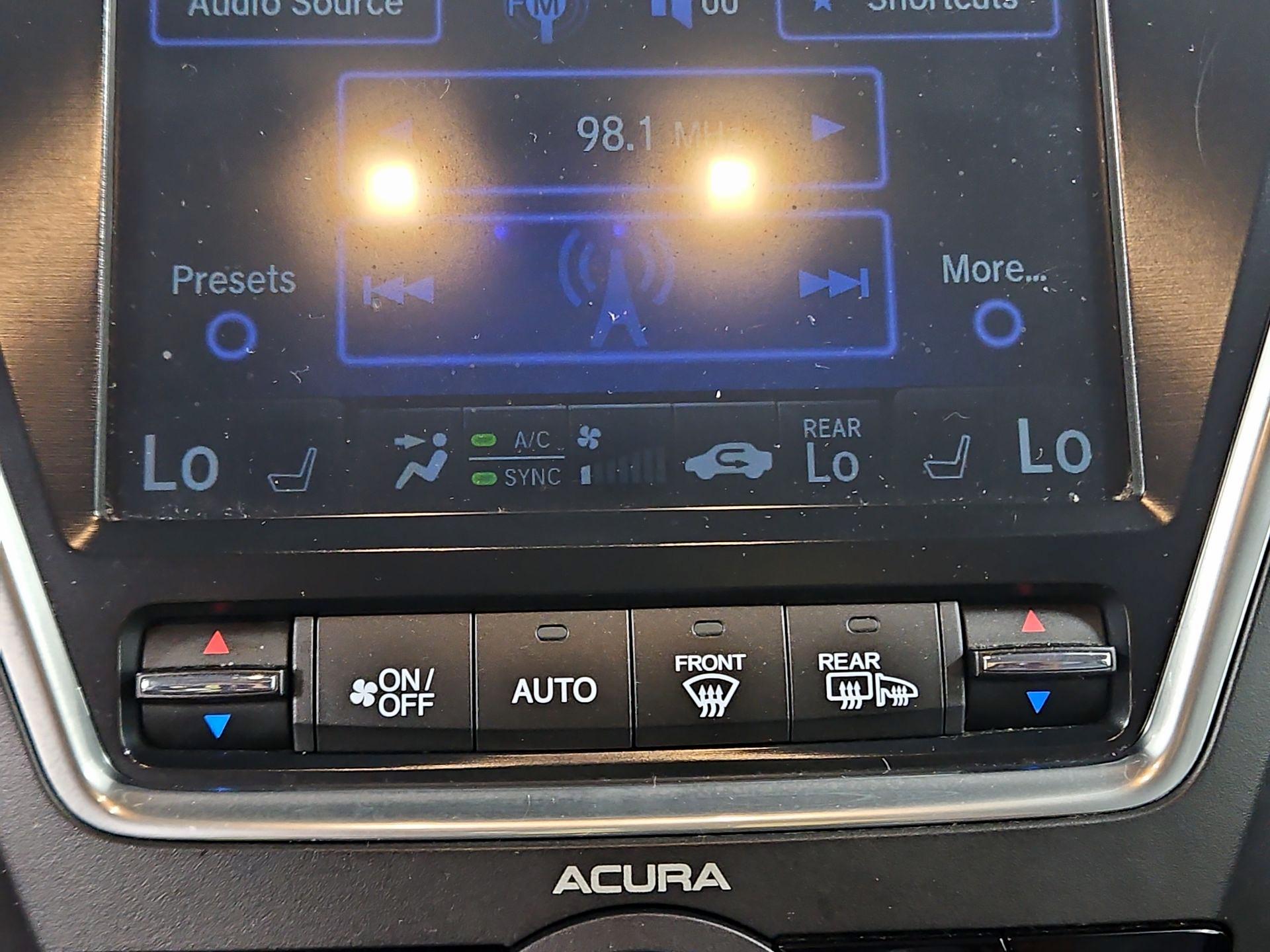 Thumbnail: 2014 Acura MDX - 17