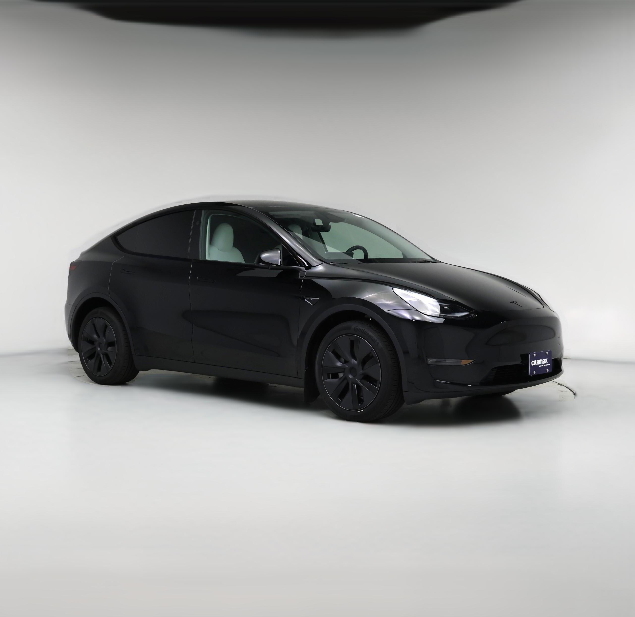 Thumbnail: 2025 Tesla Model Y - 1