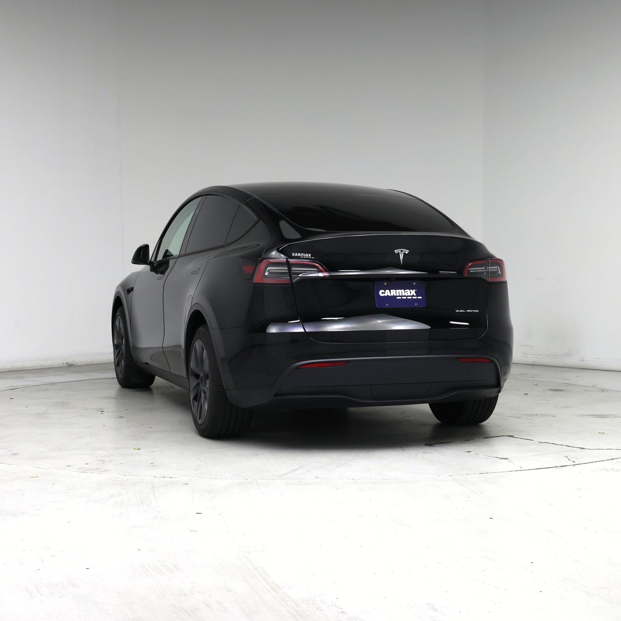 Thumbnail: 2025 Tesla Model Y - 6