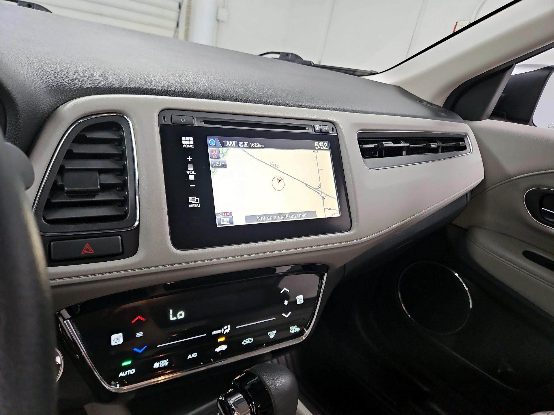Thumbnail: 2016 Honda HR-V - 14