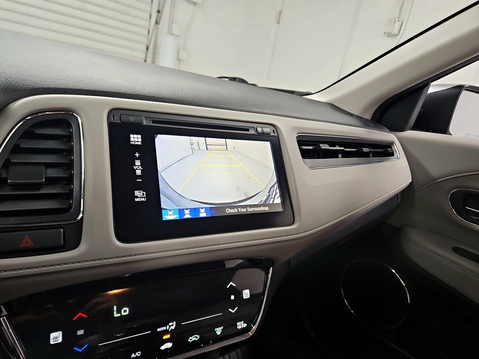 Thumbnail: 2016 Honda HR-V - 15