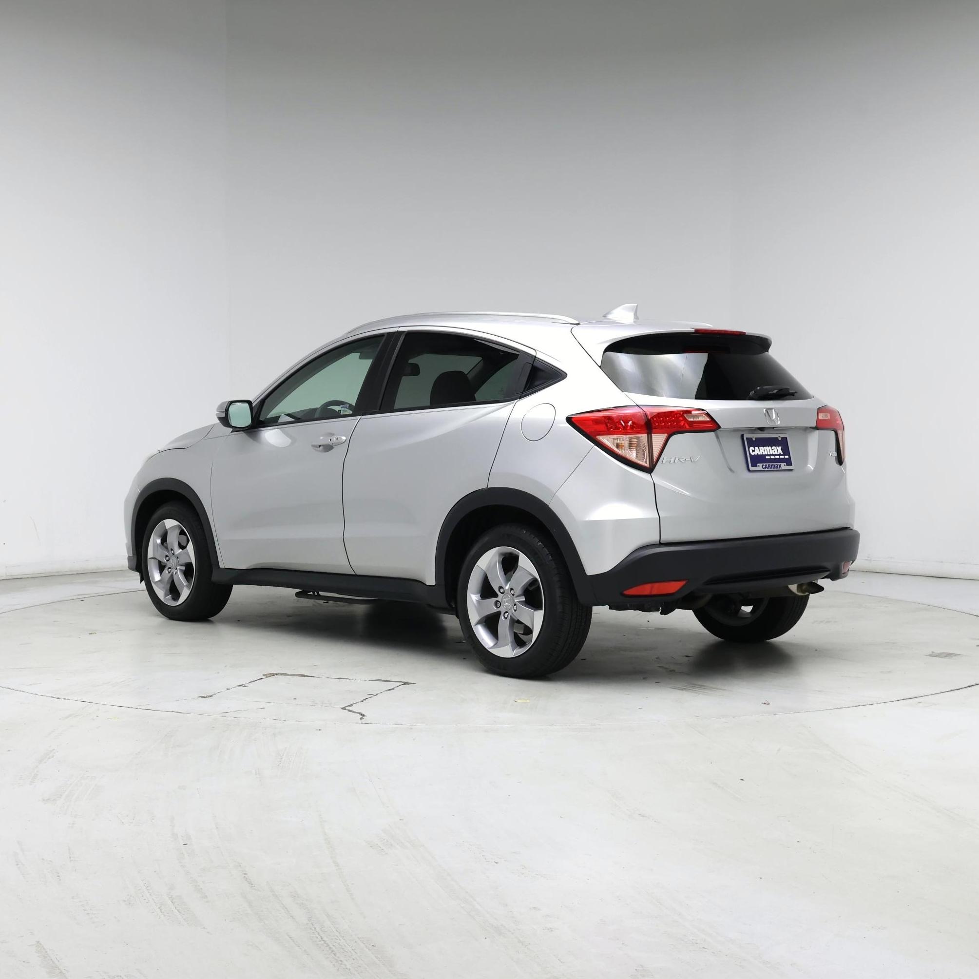 Thumbnail: 2016 Honda HR-V - 2