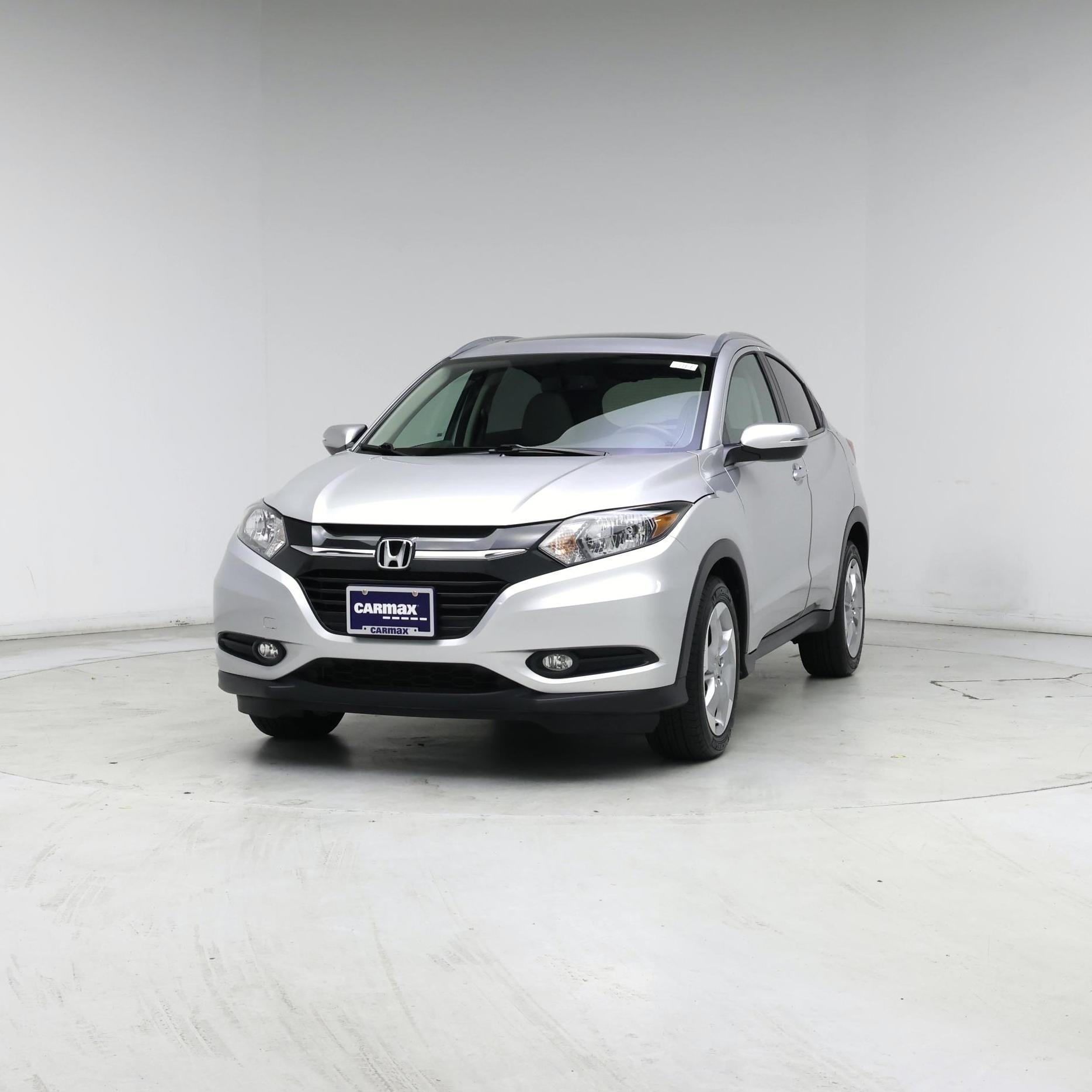Thumbnail: 2016 Honda HR-V - 4