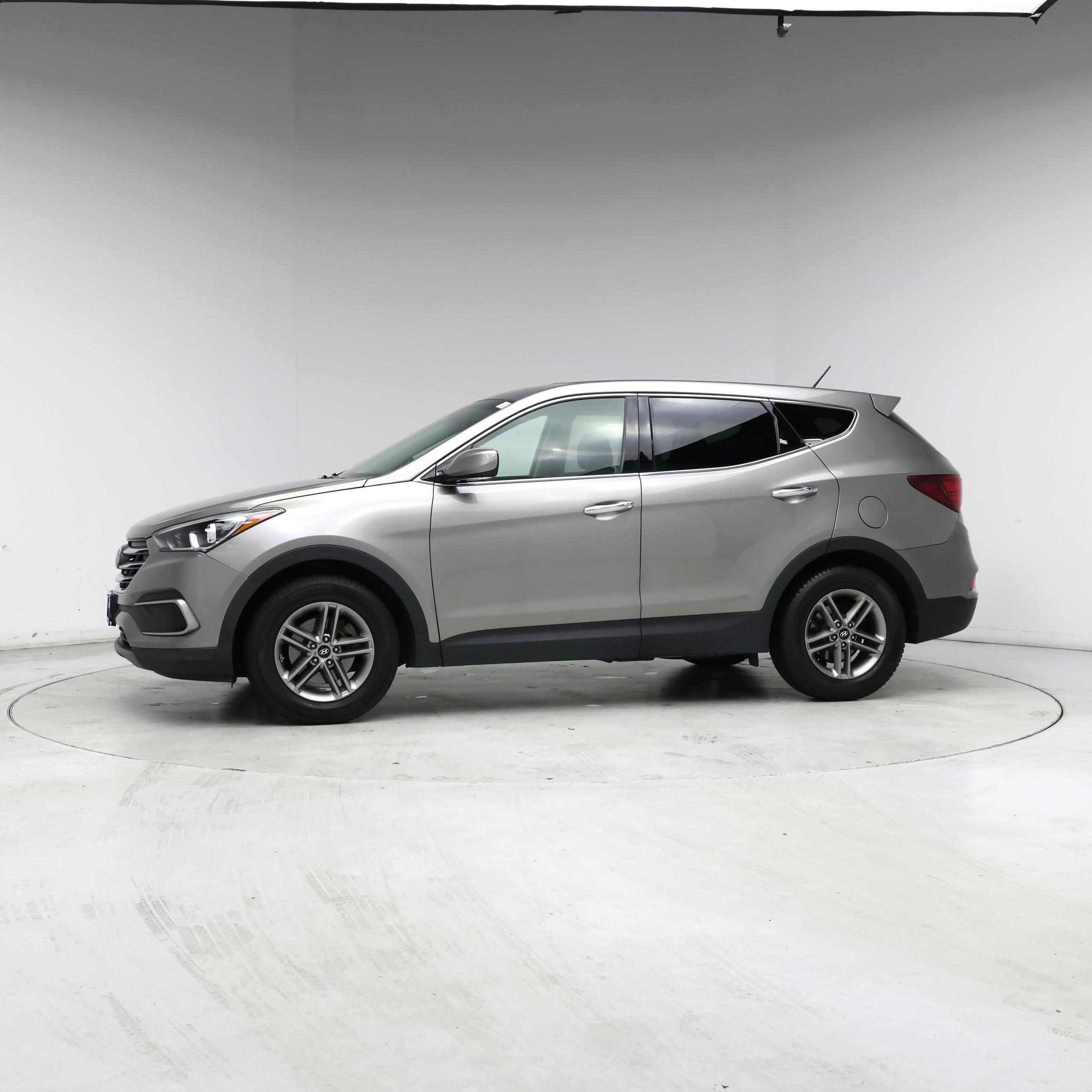 Thumbnail: 2018 Hyundai Santa Fe - 3