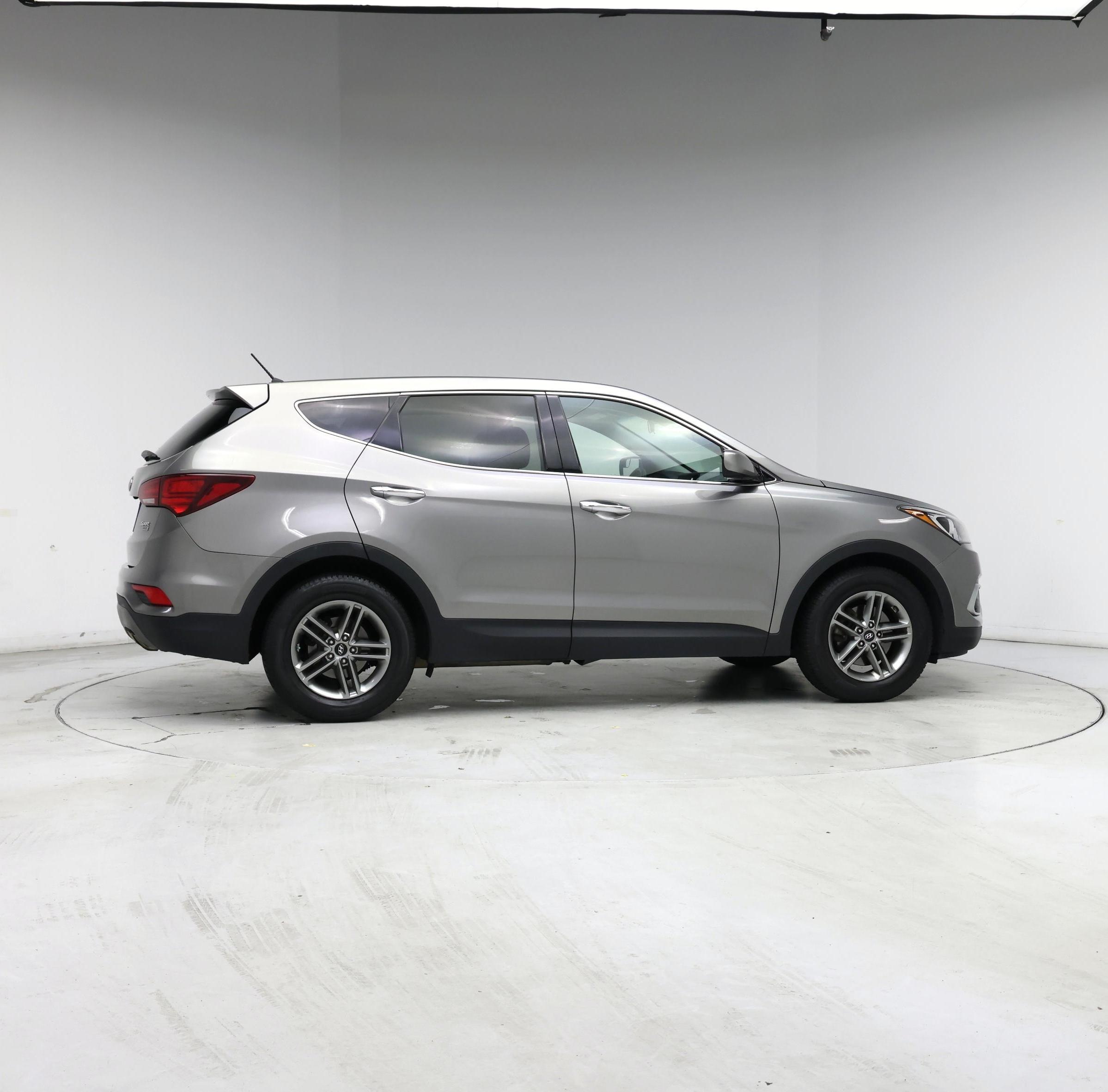 Thumbnail: 2018 Hyundai Santa Fe - 7