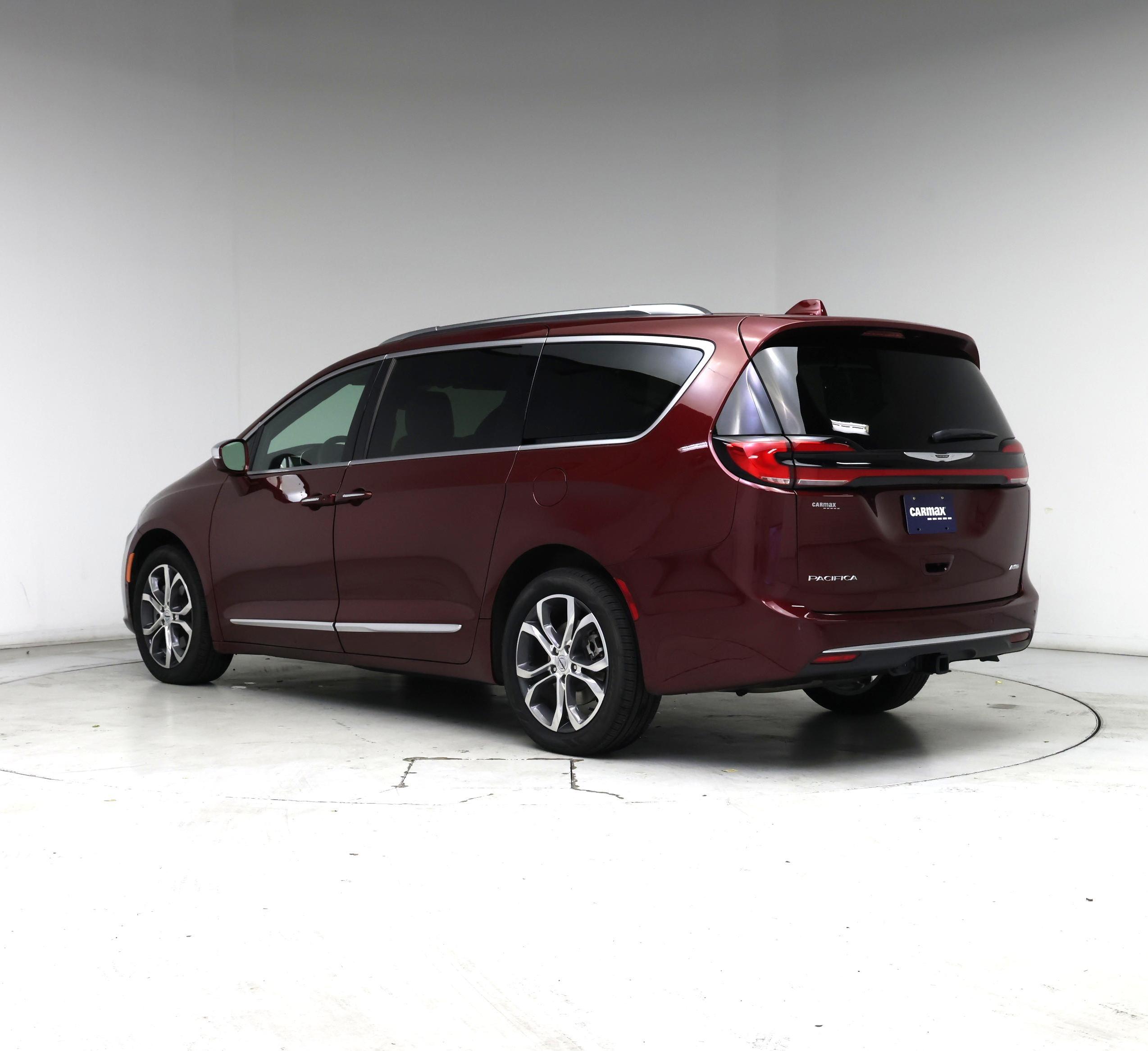 Thumbnail: 2022 Chrysler Pacifica - 2