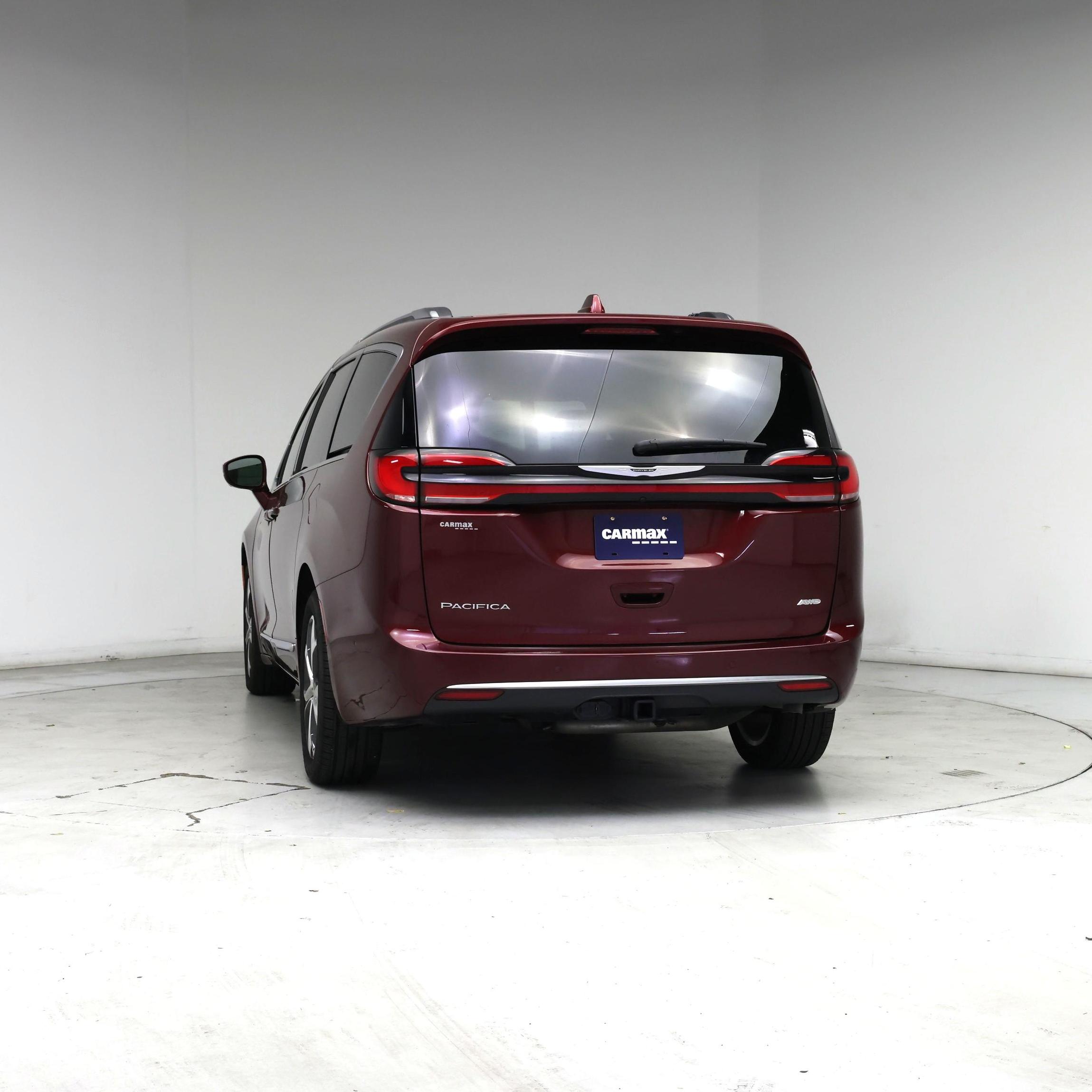 Thumbnail: 2022 Chrysler Pacifica - 6