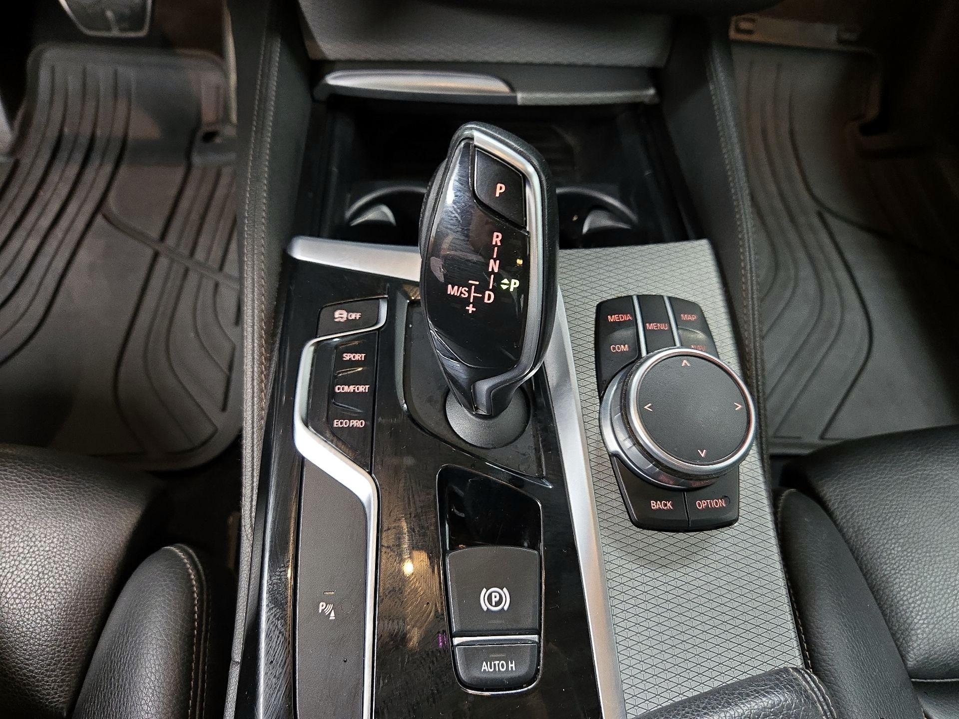 Thumbnail: 2018 BMW 5 Series - 18