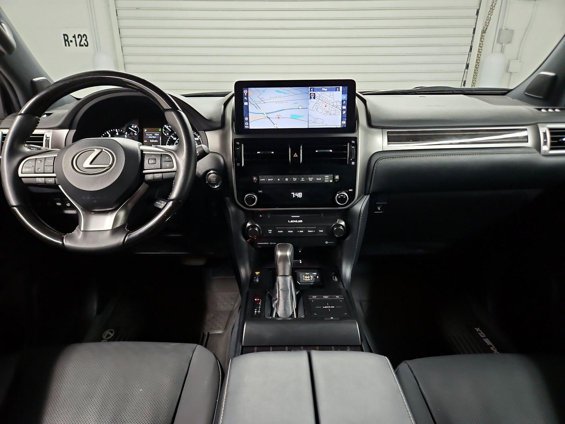 Thumbnail: 2023 Lexus GX - 9