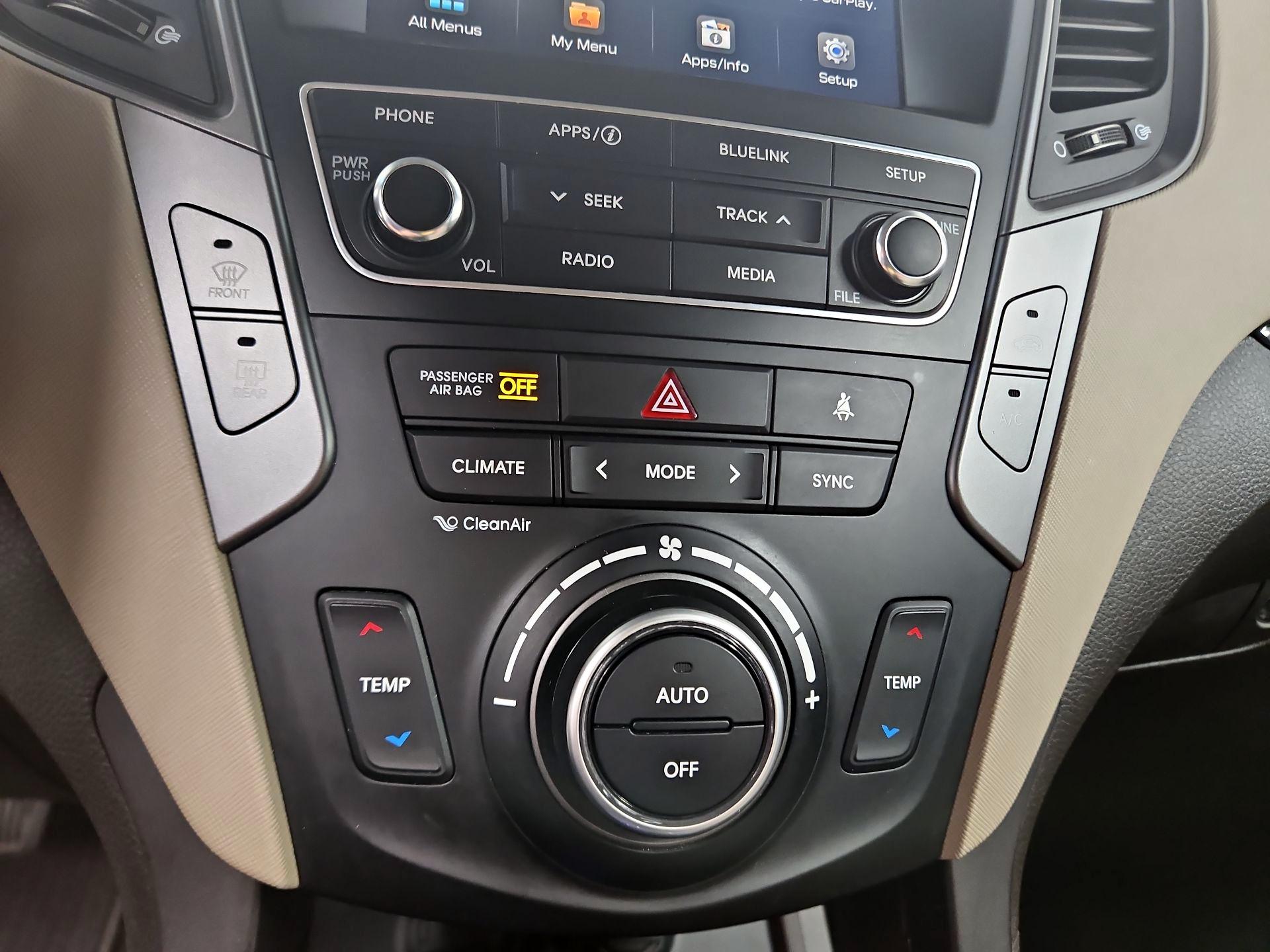 Thumbnail: 2017 Hyundai Santa Fe - 16