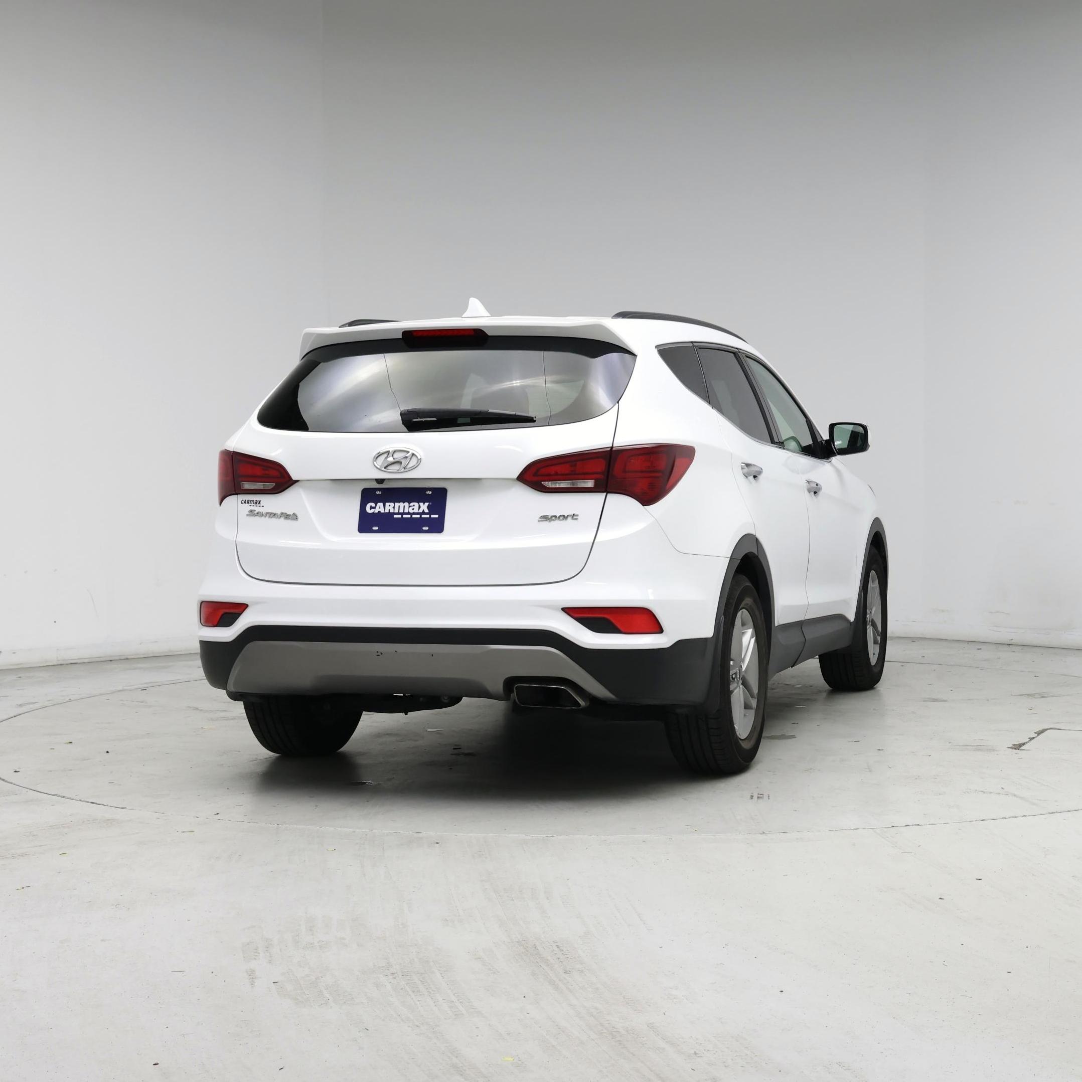 Thumbnail: 2017 Hyundai Santa Fe - 8
