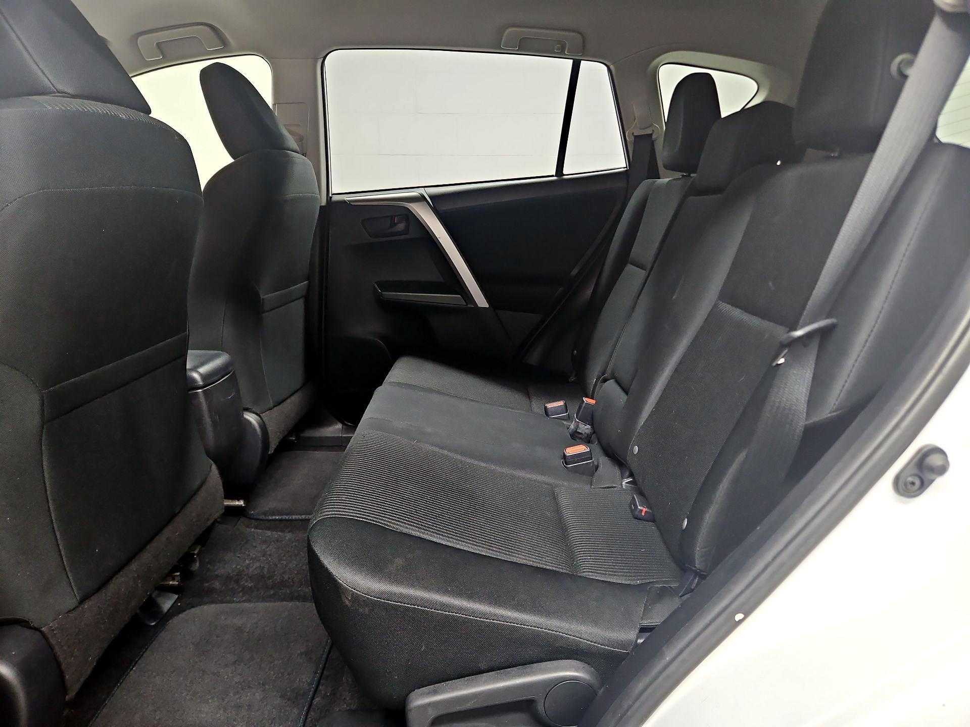 Thumbnail: 2017 Toyota RAV4 - 19