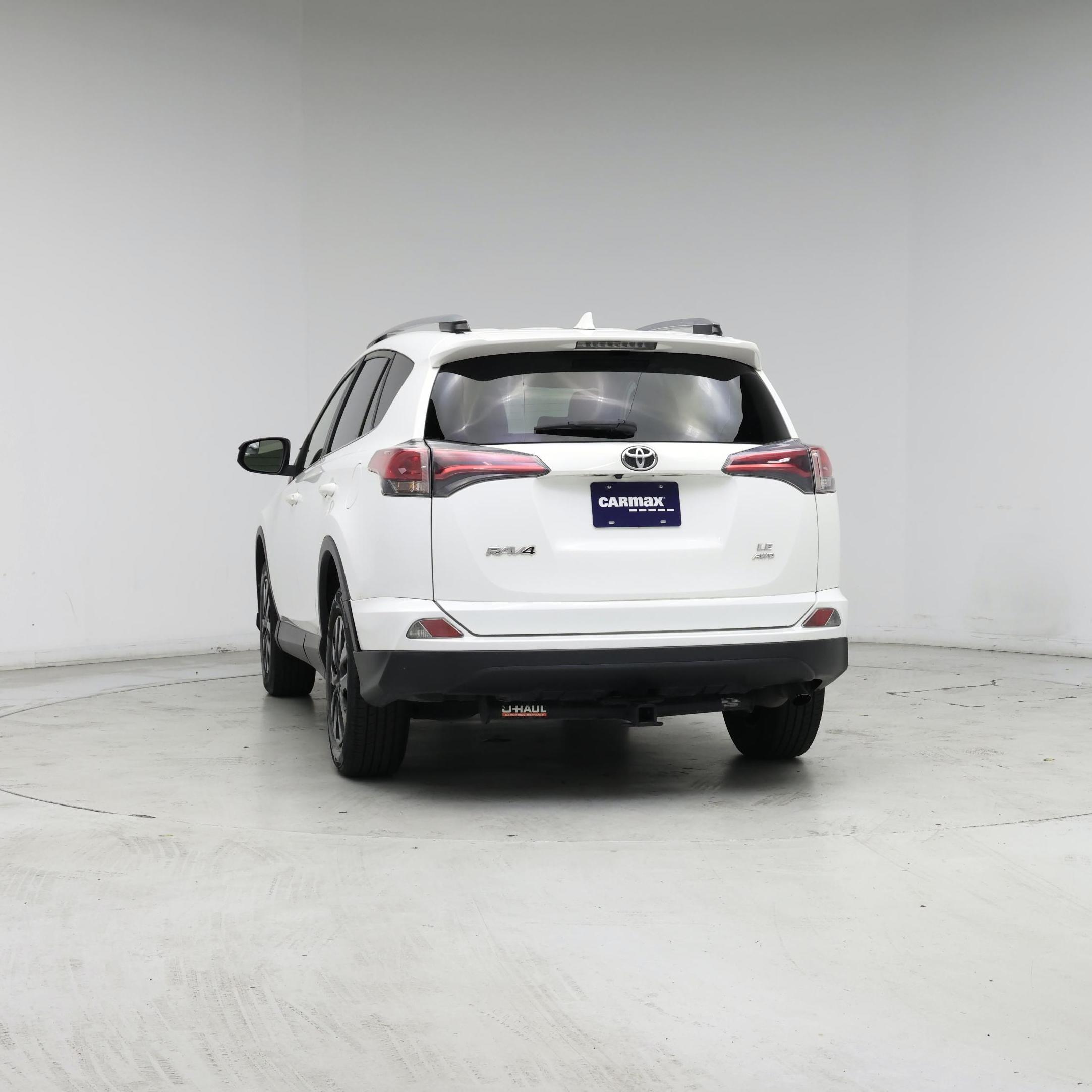 Thumbnail: 2017 Toyota RAV4 - 6