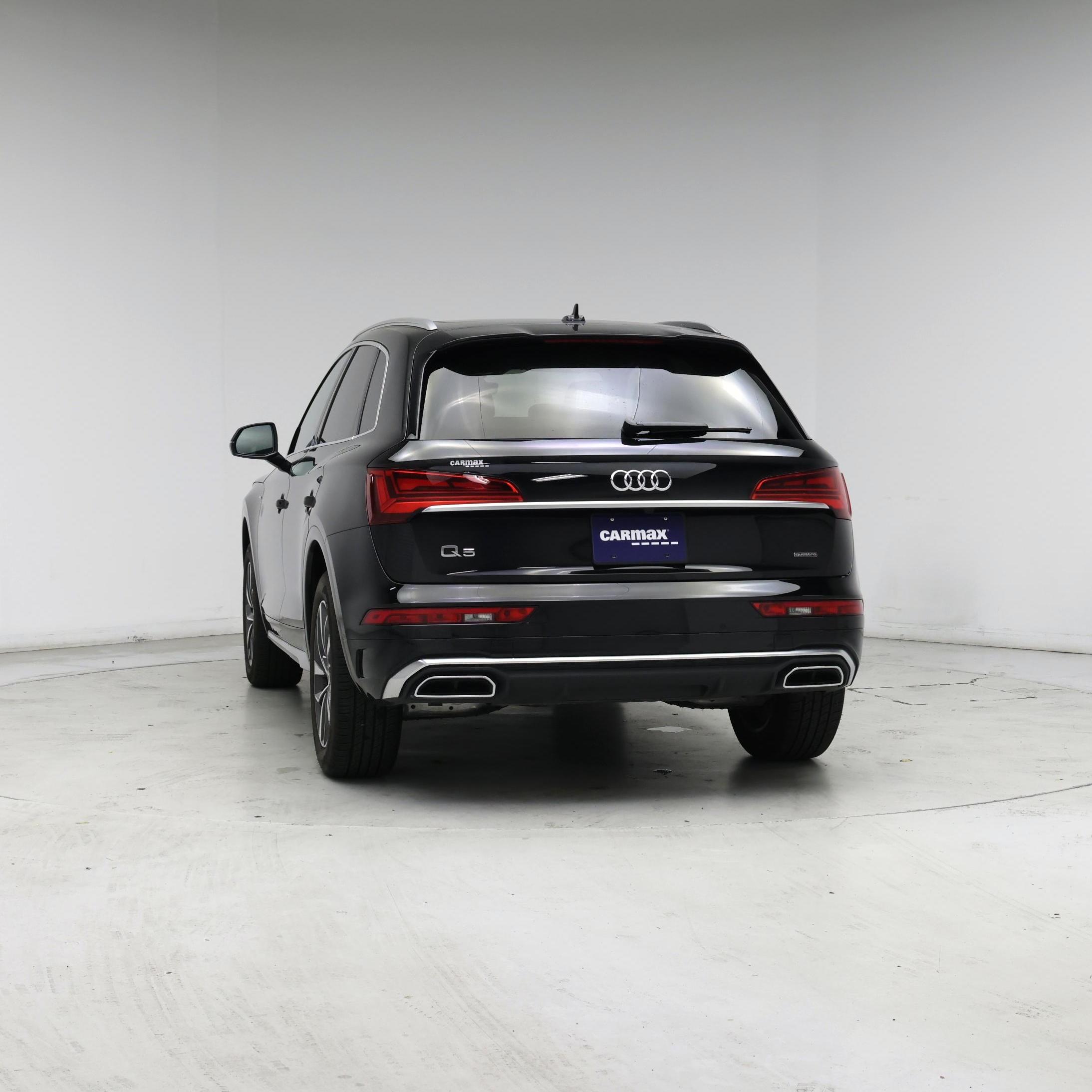 Thumbnail: 2023 Audi Q5 - 6