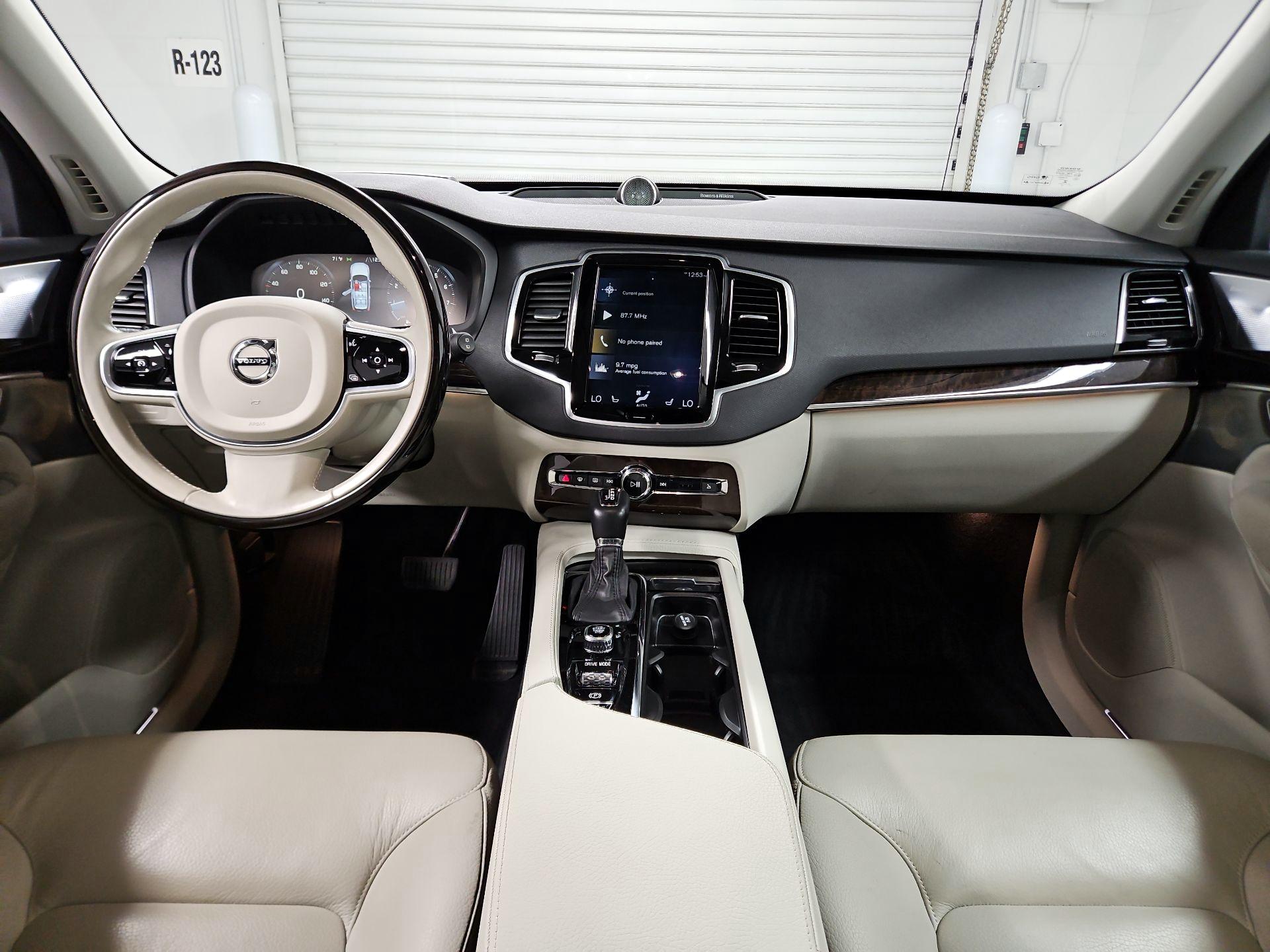 Thumbnail: 2018 Volvo XC90 - 9