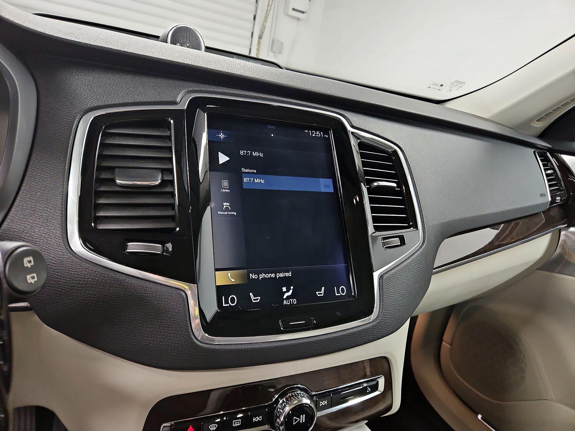 Thumbnail: 2018 Volvo XC90 - 16