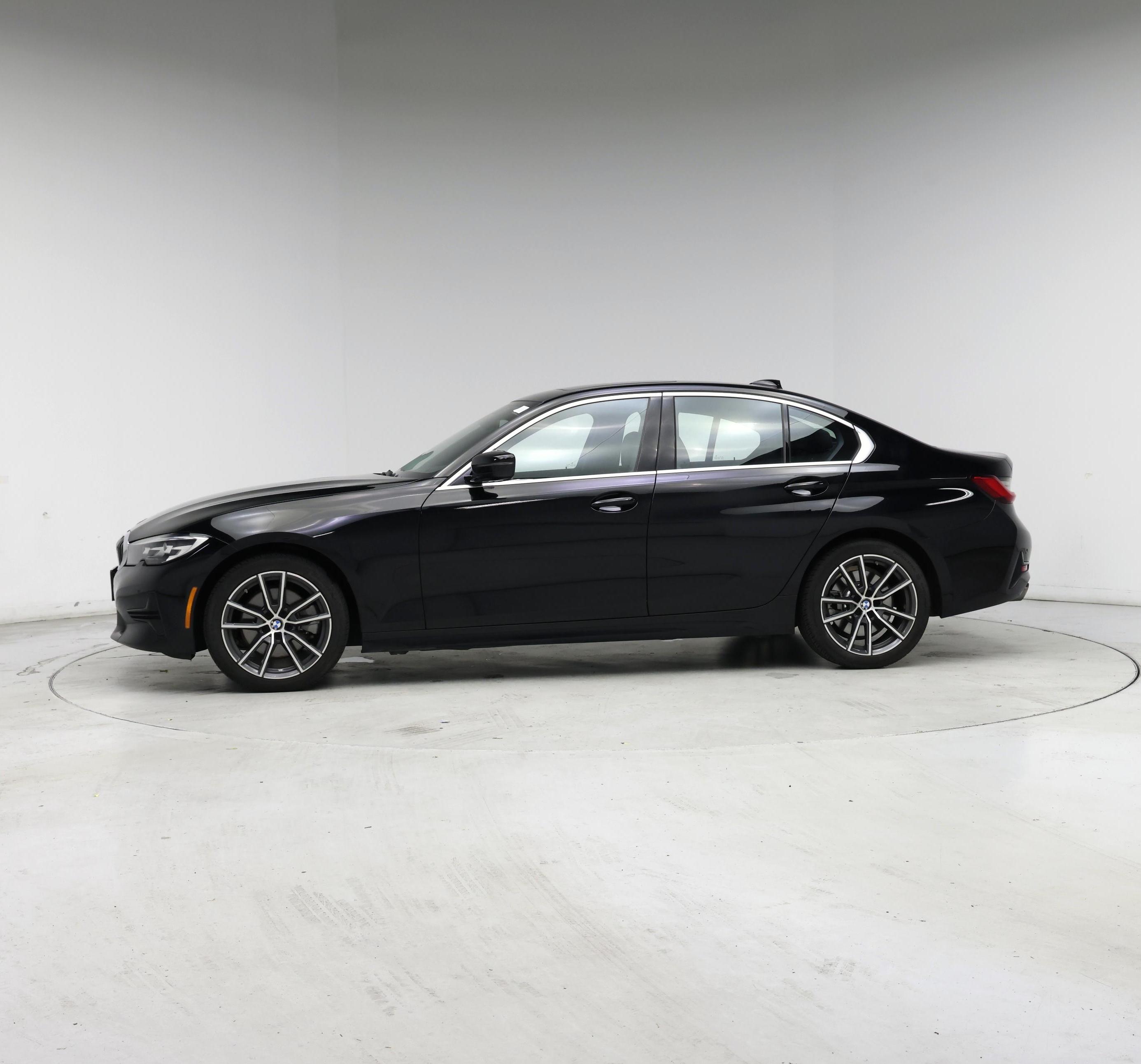 Thumbnail: 2019 BMW 3 Series - 3