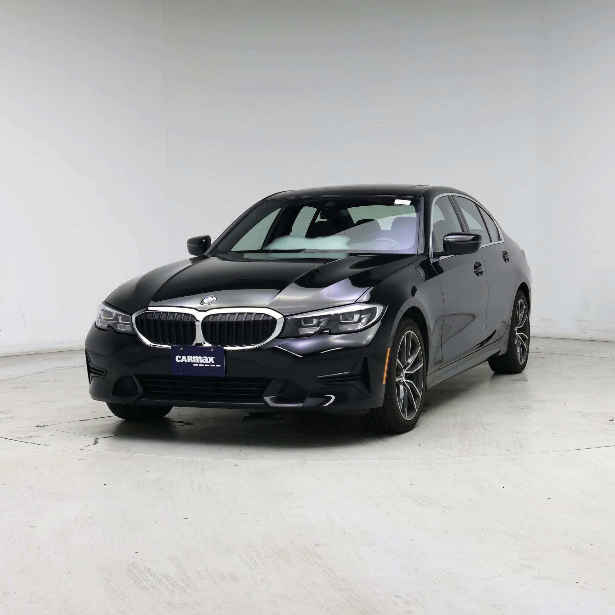 Thumbnail: 2019 BMW 3 Series - 4