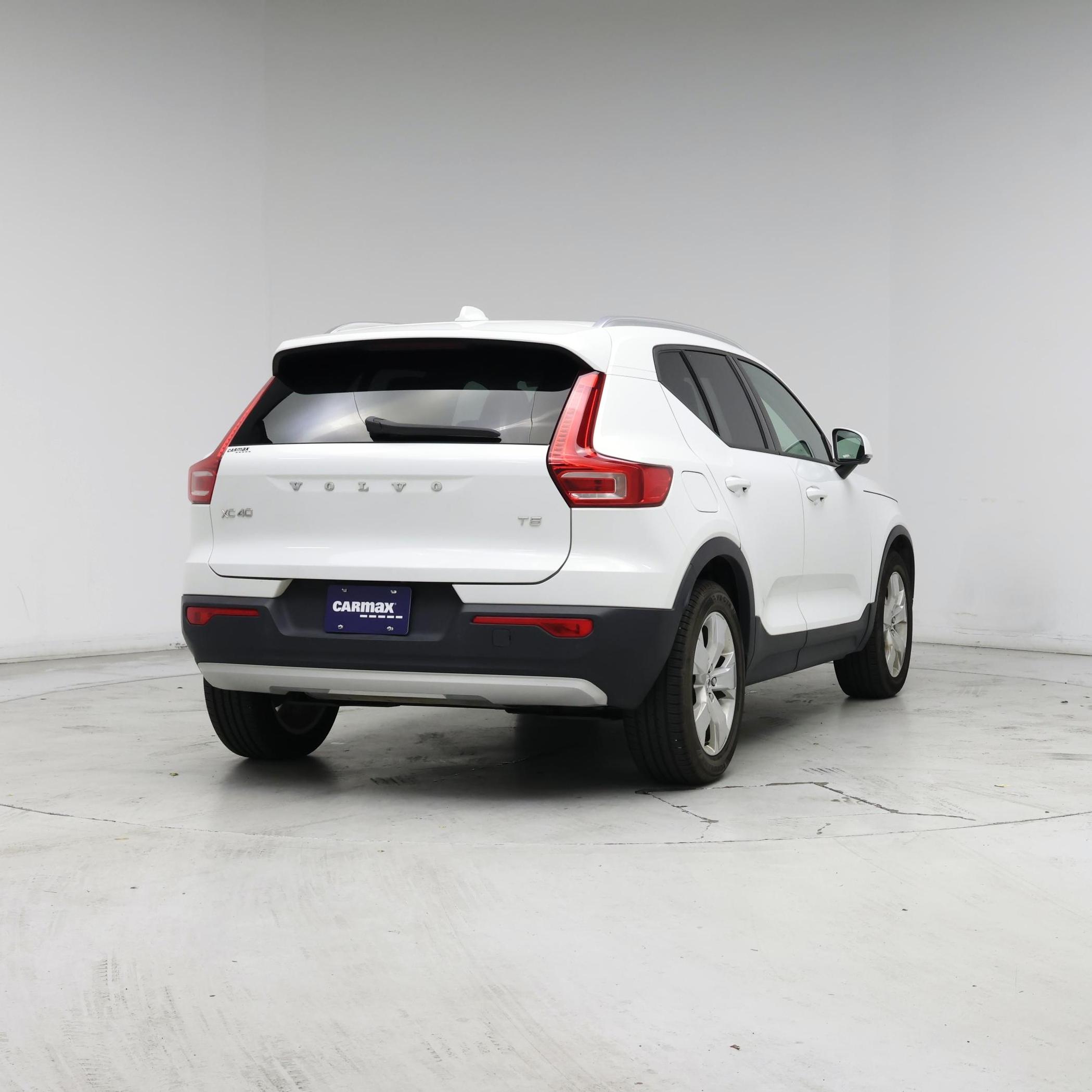 Thumbnail: 2020 Volvo XC40 - 8