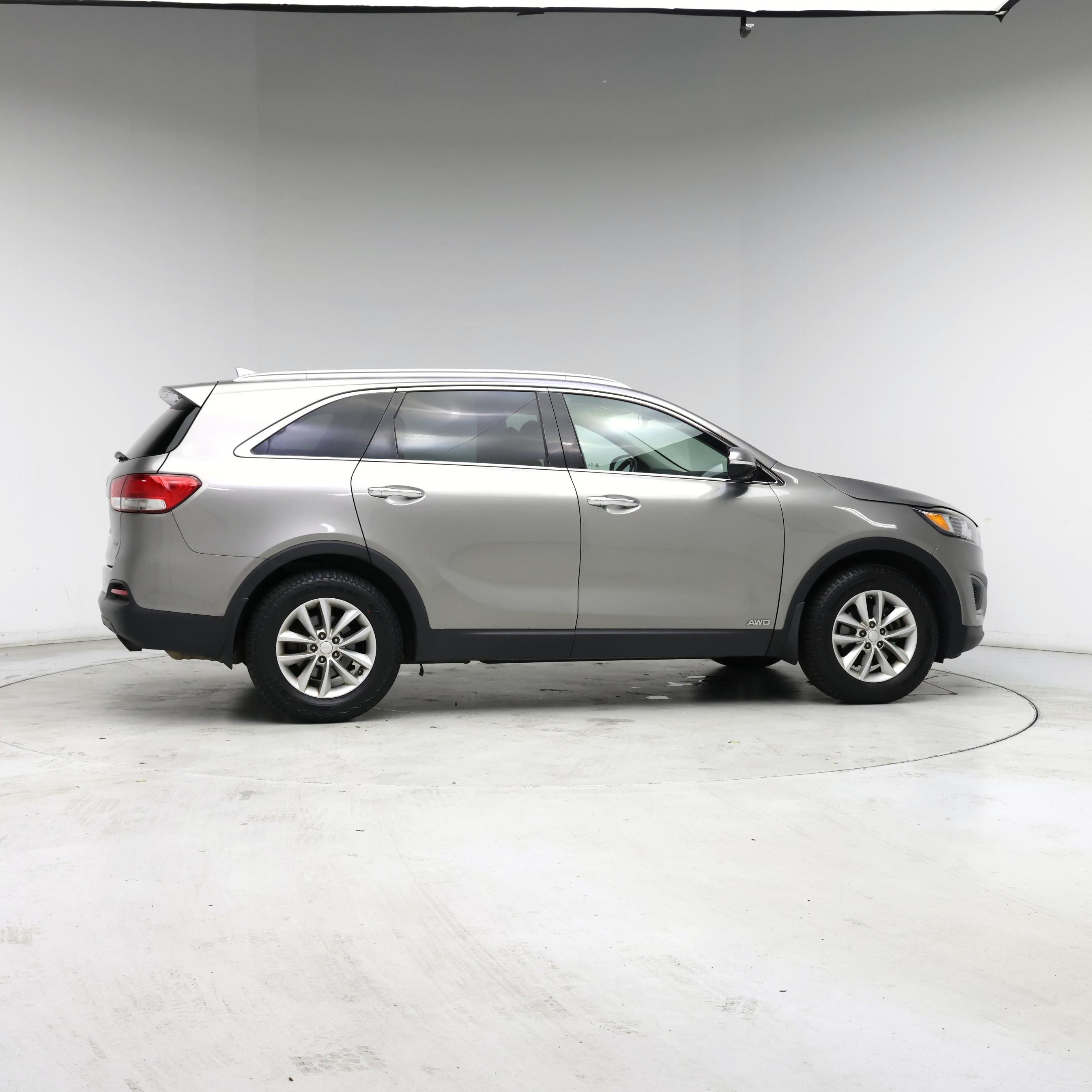 Thumbnail: 2018 Kia Sorento - 7