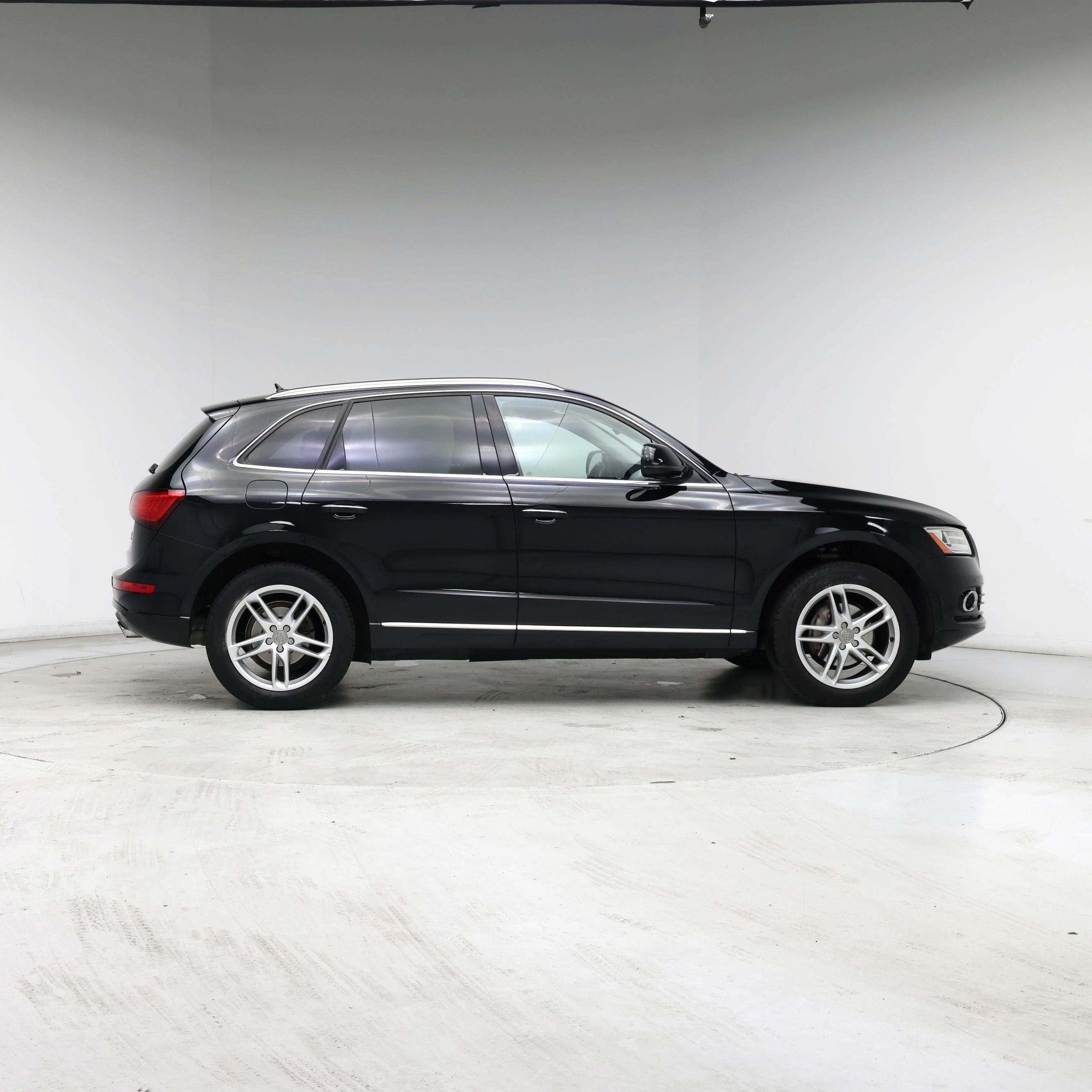 Thumbnail: 2017 Audi Q5 - 7
