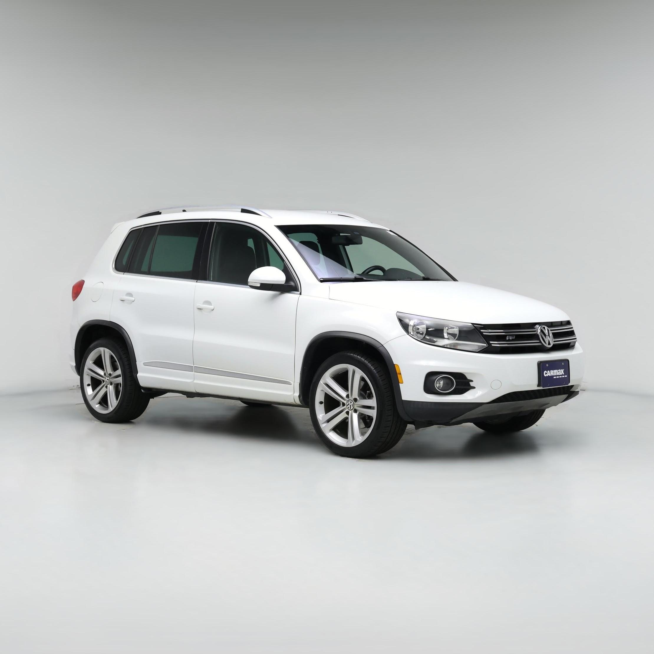 Thumbnail: 2016 Volkswagen Tiguan - 1
