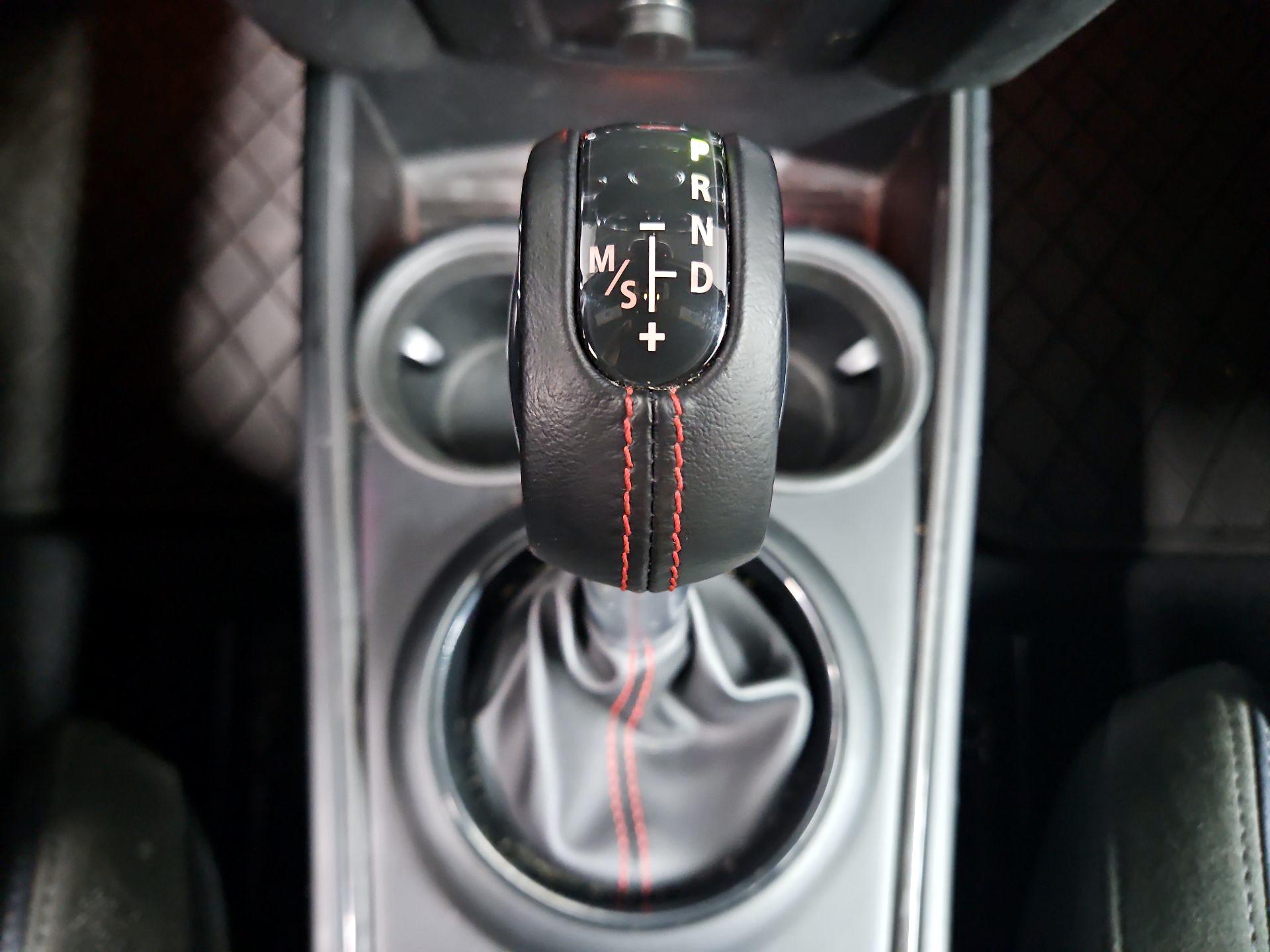 Thumbnail: 2019 MINI Cooper Countryman - 18