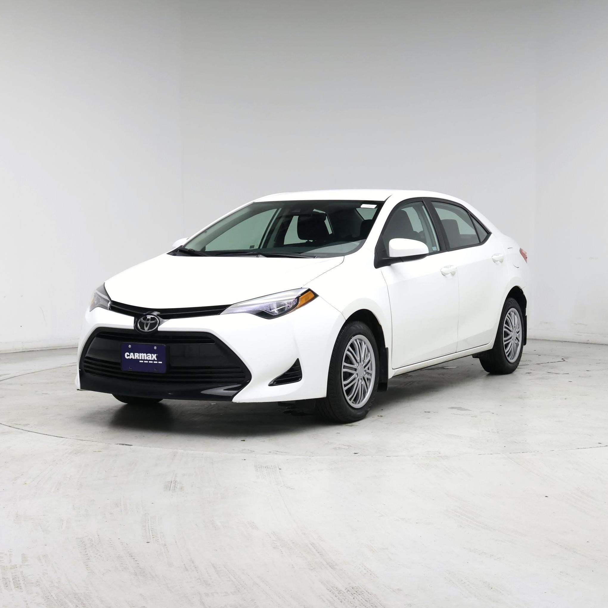 Thumbnail: 2017 Toyota Corolla - 4