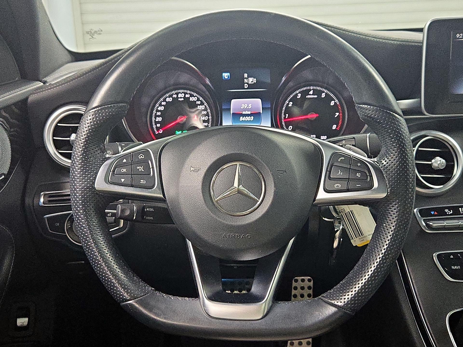 Thumbnail: 2015 Mercedes-Benz C-Class - 10