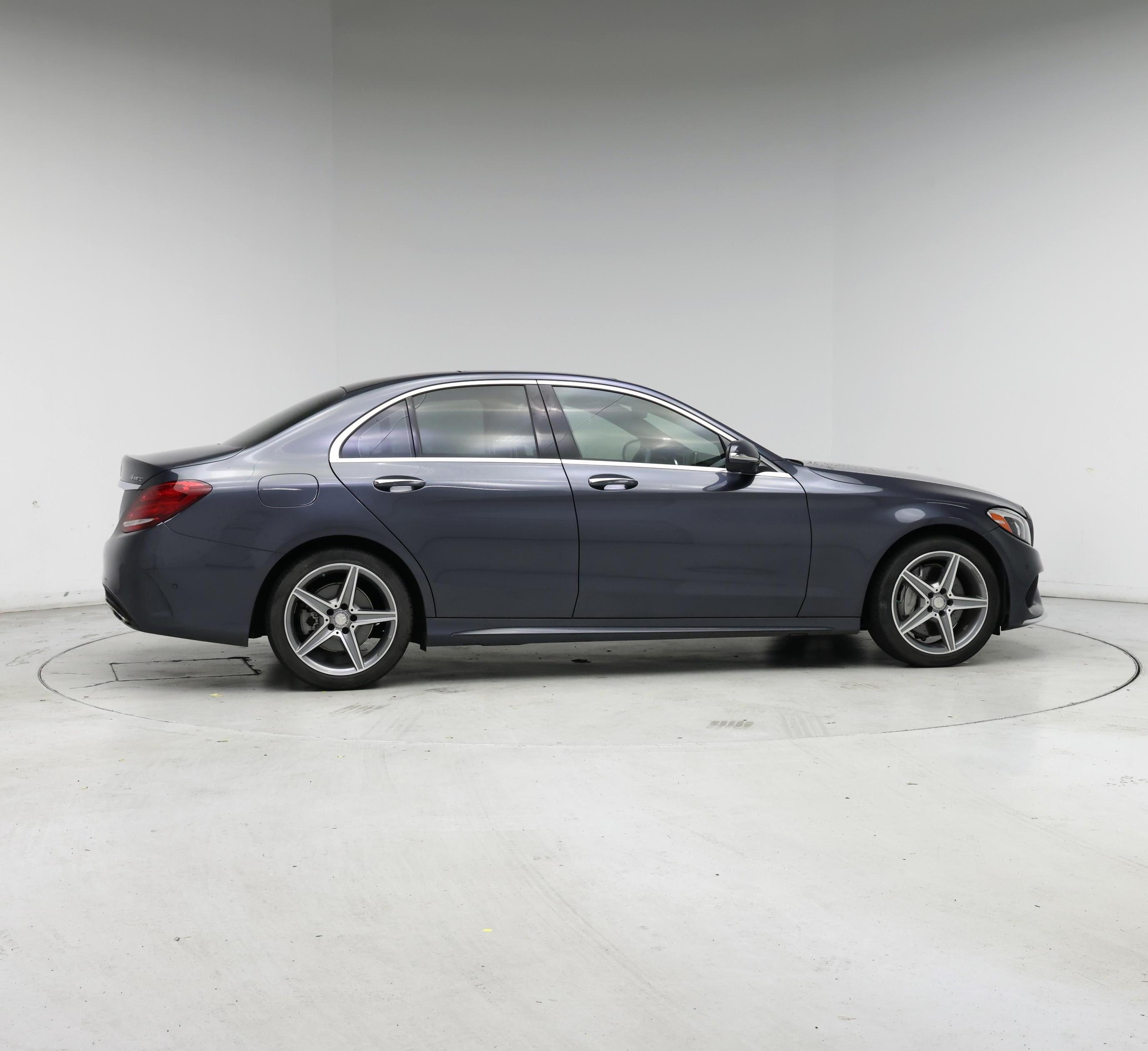 Thumbnail: 2015 Mercedes-Benz C-Class - 7