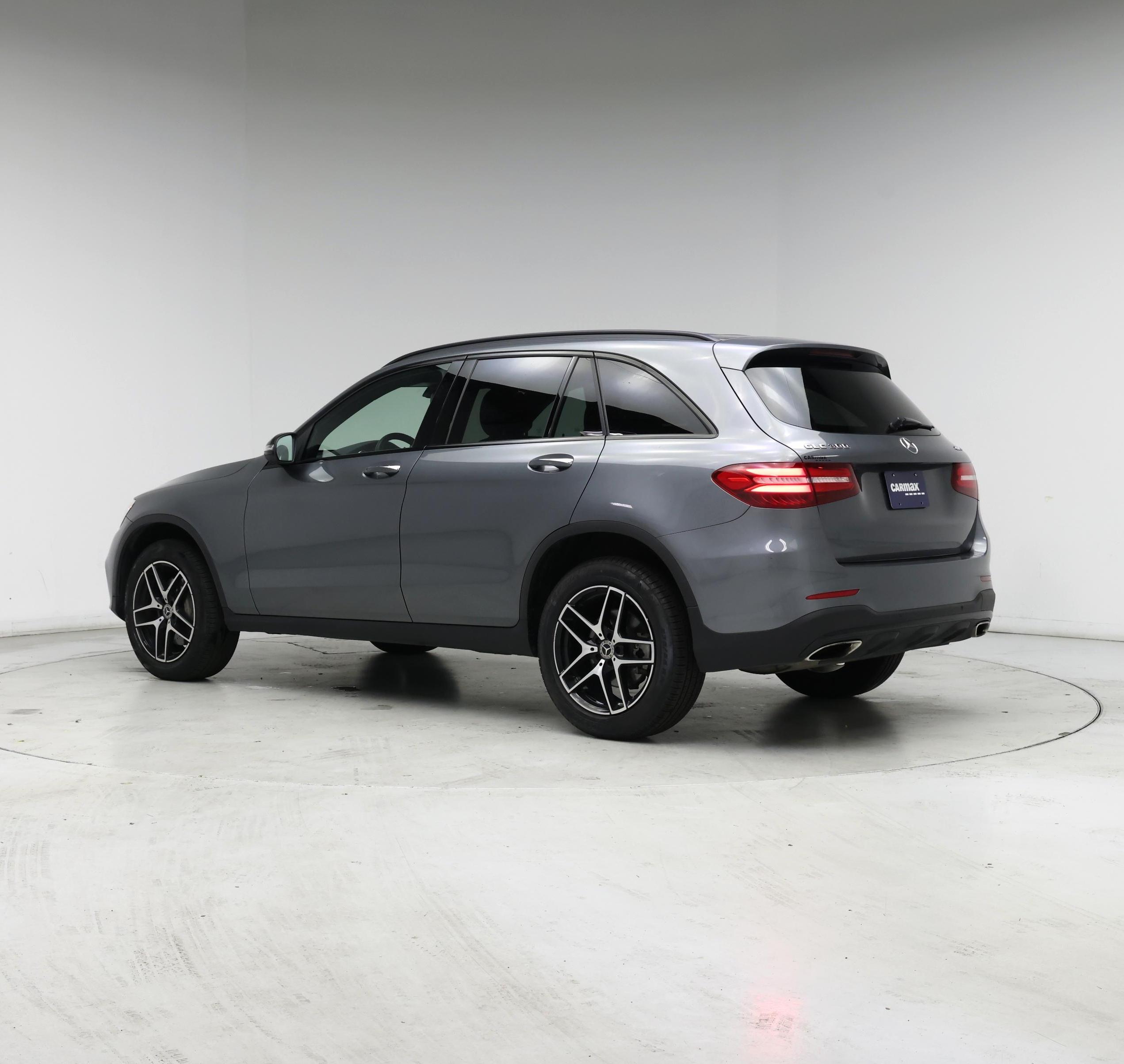 Thumbnail: 2019 Mercedes-Benz GLC - 2