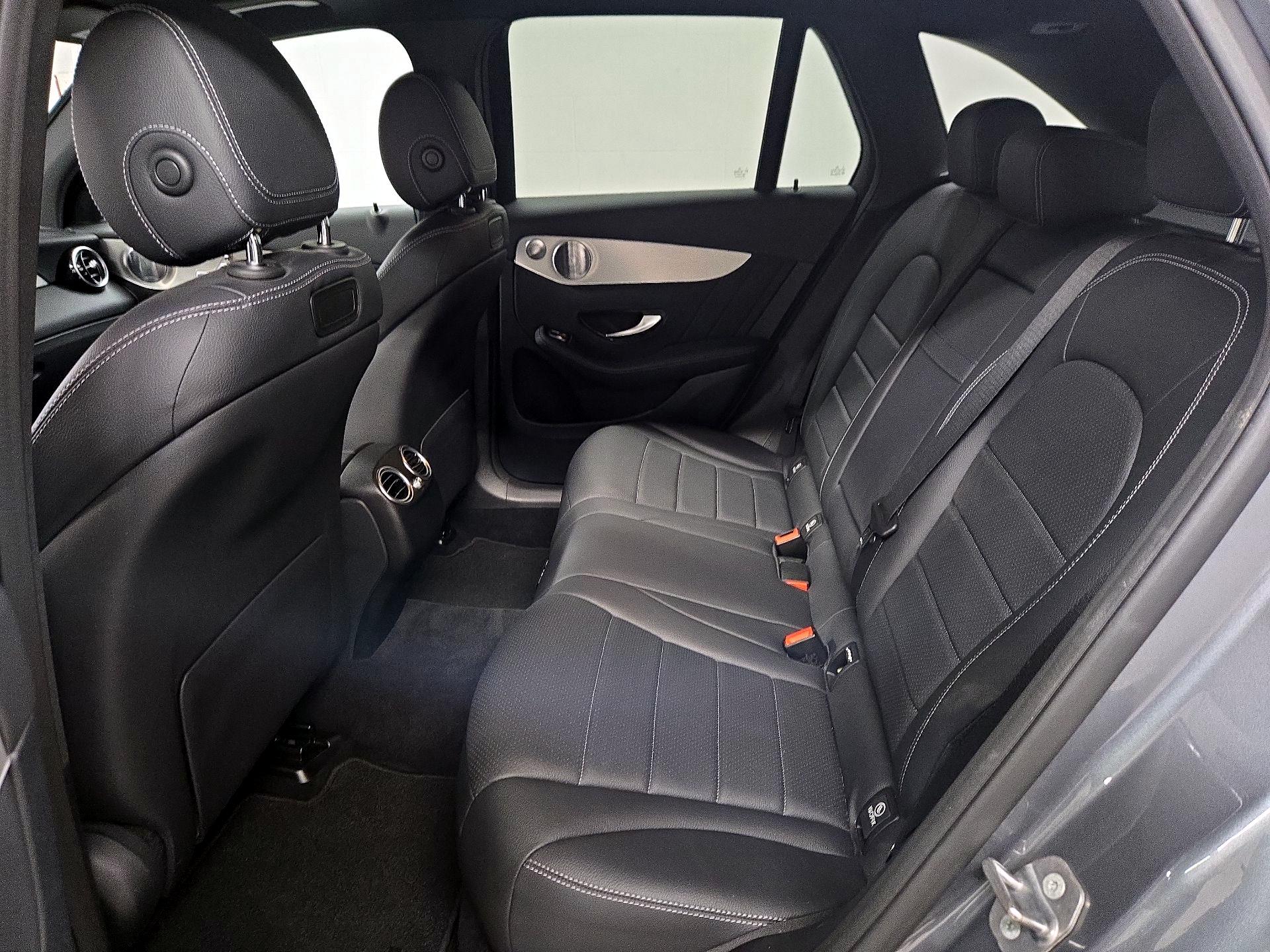 Thumbnail: 2019 Mercedes-Benz GLC - 20