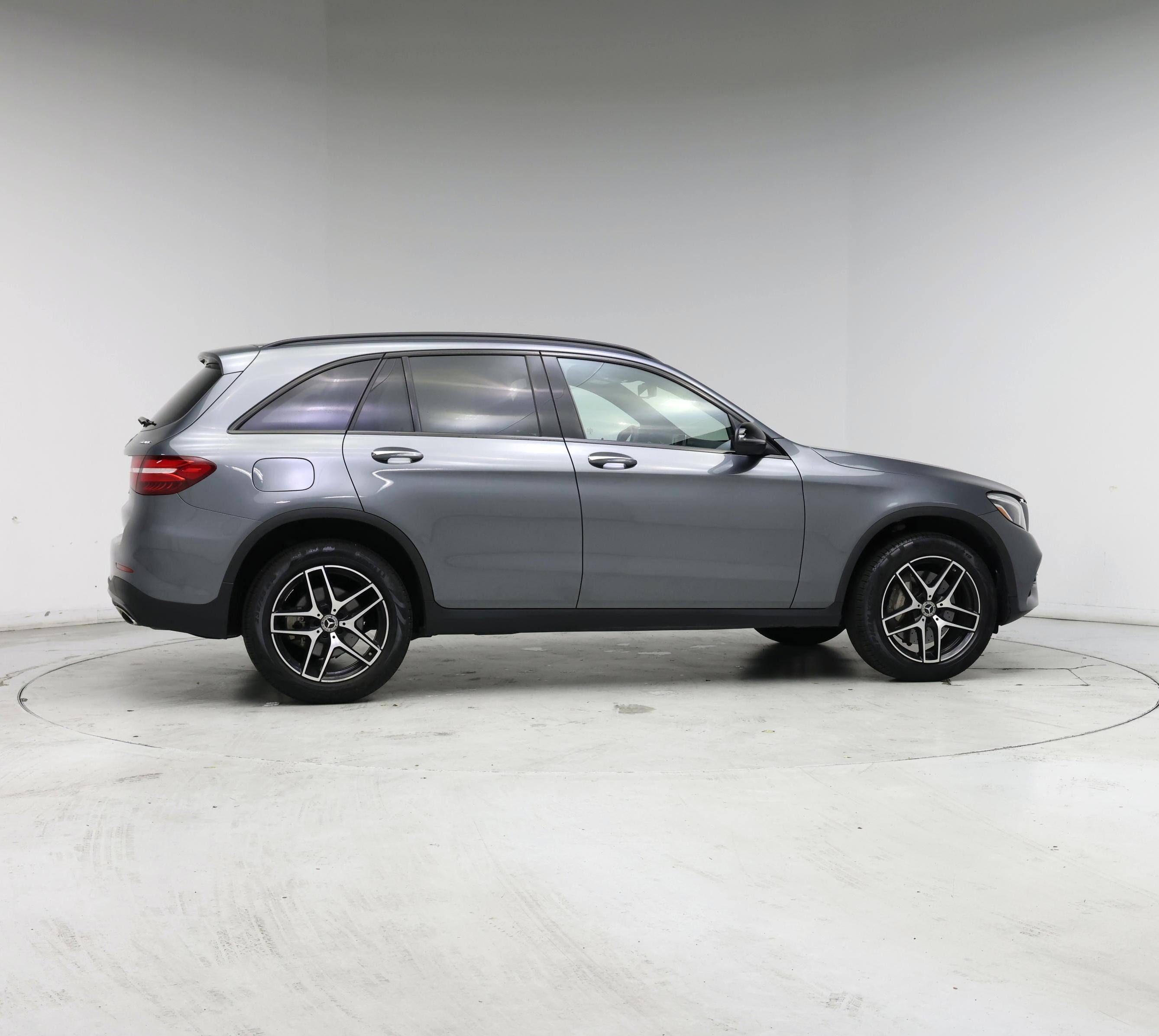 Thumbnail: 2019 Mercedes-Benz GLC - 7