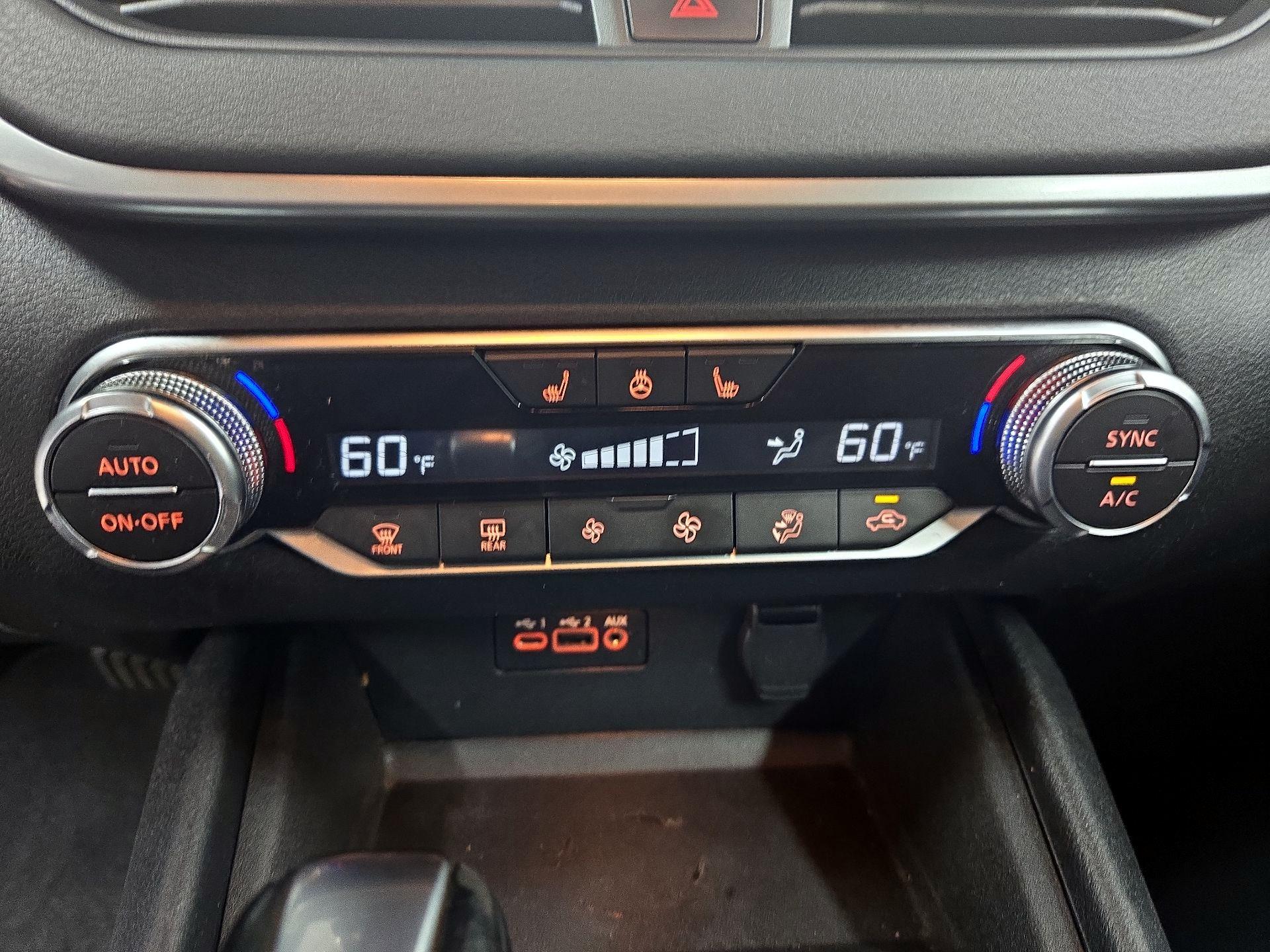 Thumbnail: 2019 Nissan Altima - 16