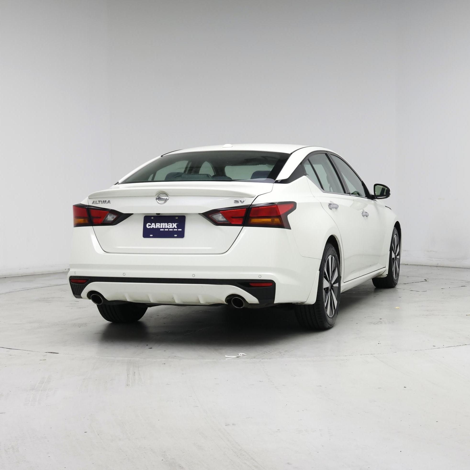 Thumbnail: 2019 Nissan Altima - 8