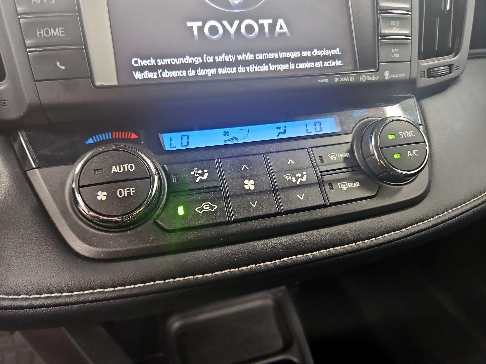 Thumbnail: 2018 Toyota RAV4 - 16