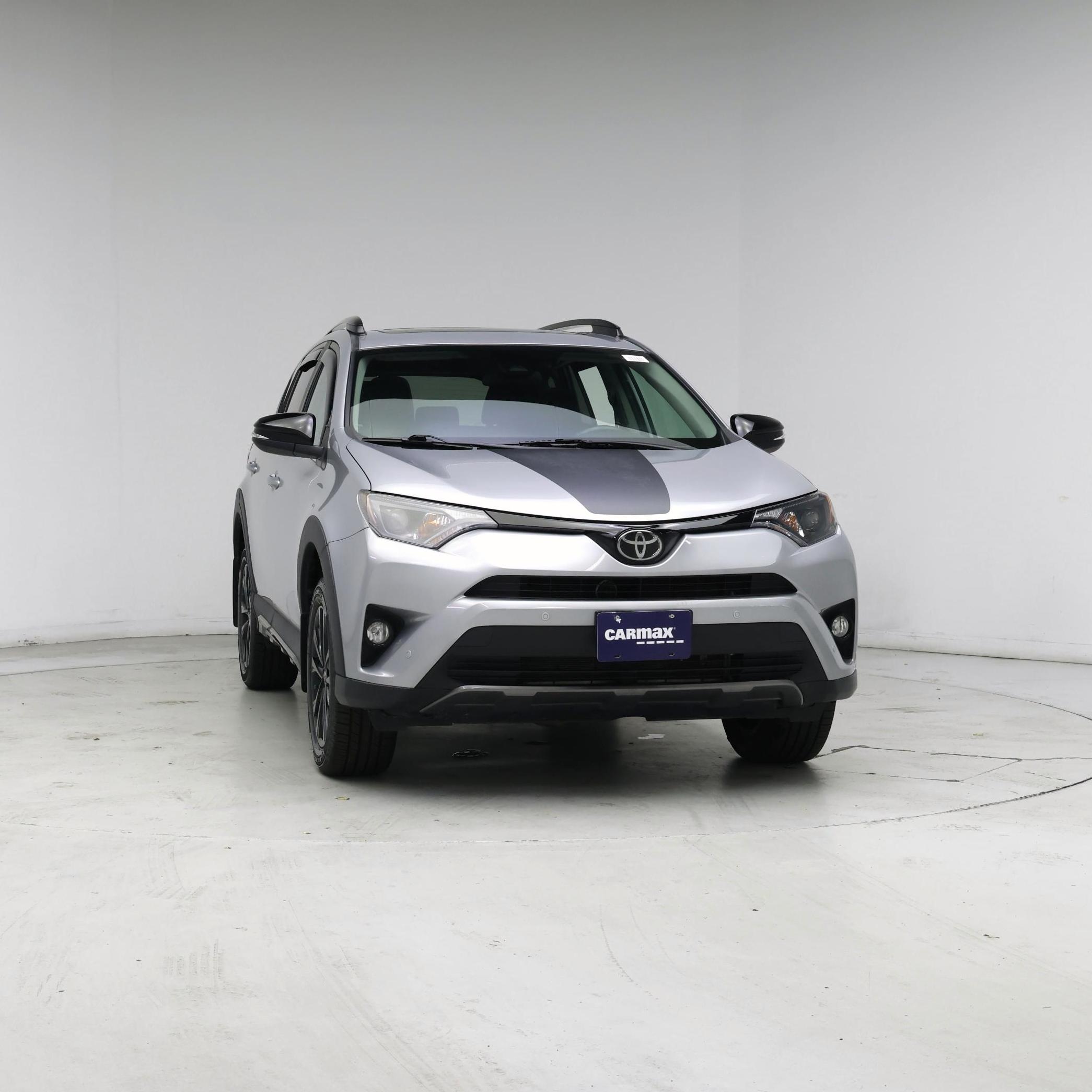 Thumbnail: 2018 Toyota RAV4 - 5
