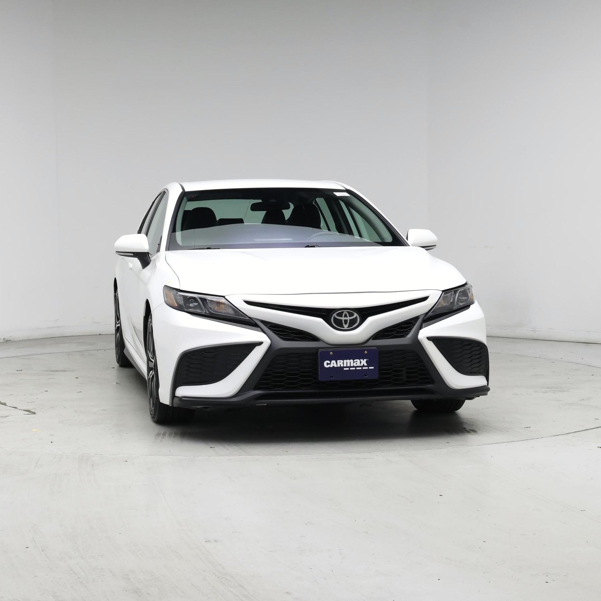 Thumbnail: 2023 Toyota Camry - 5