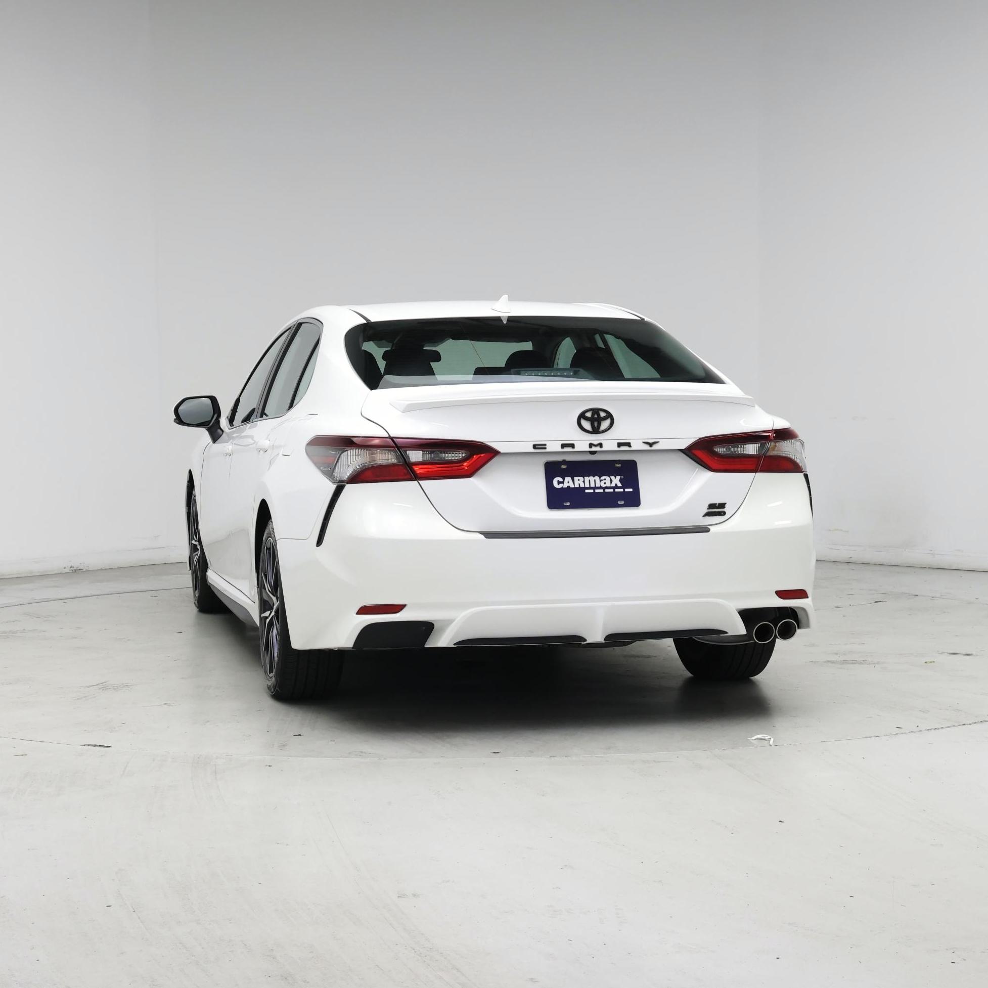 Thumbnail: 2023 Toyota Camry - 6